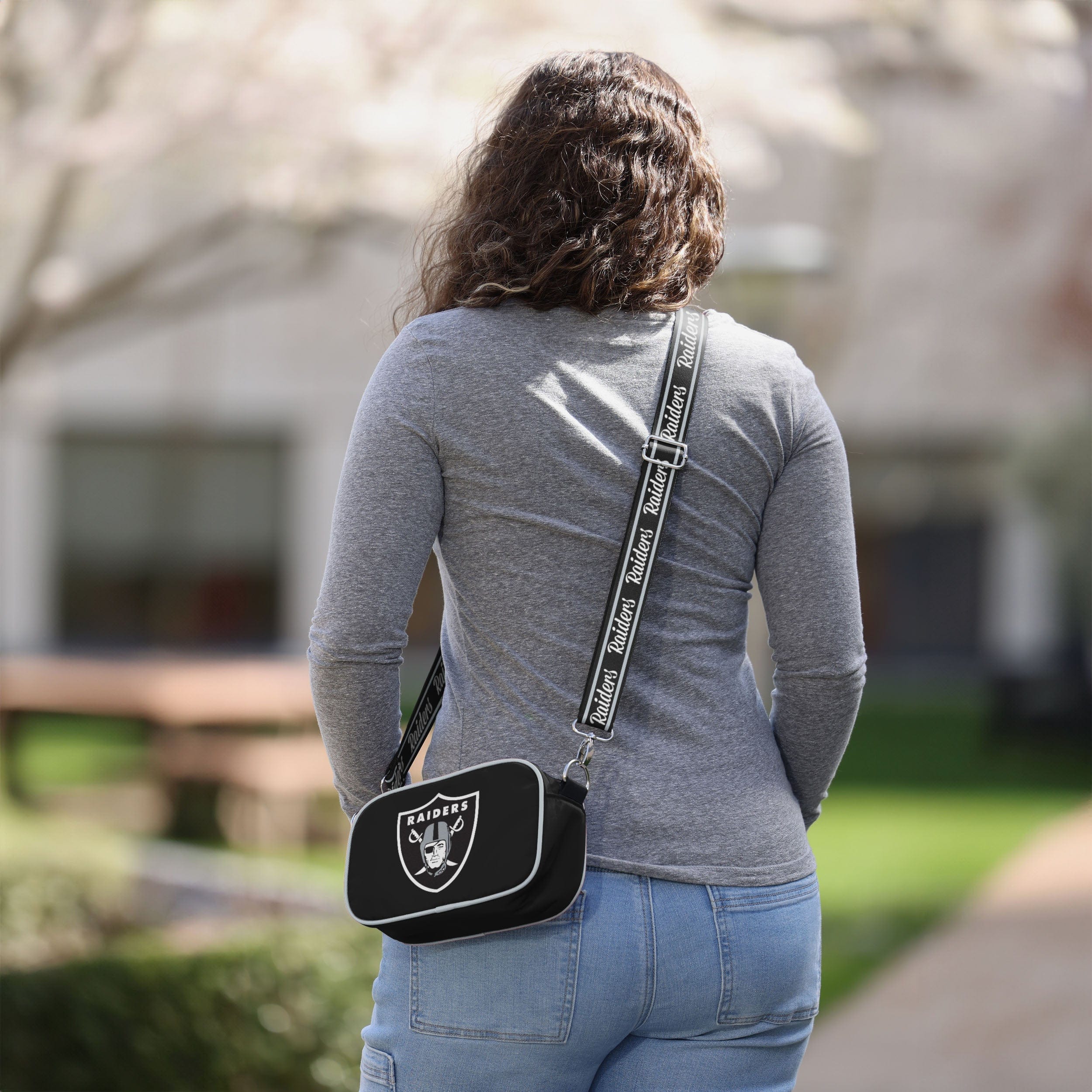 Las Vegas Raiders Team Logo Crossbody Bag - Image 3