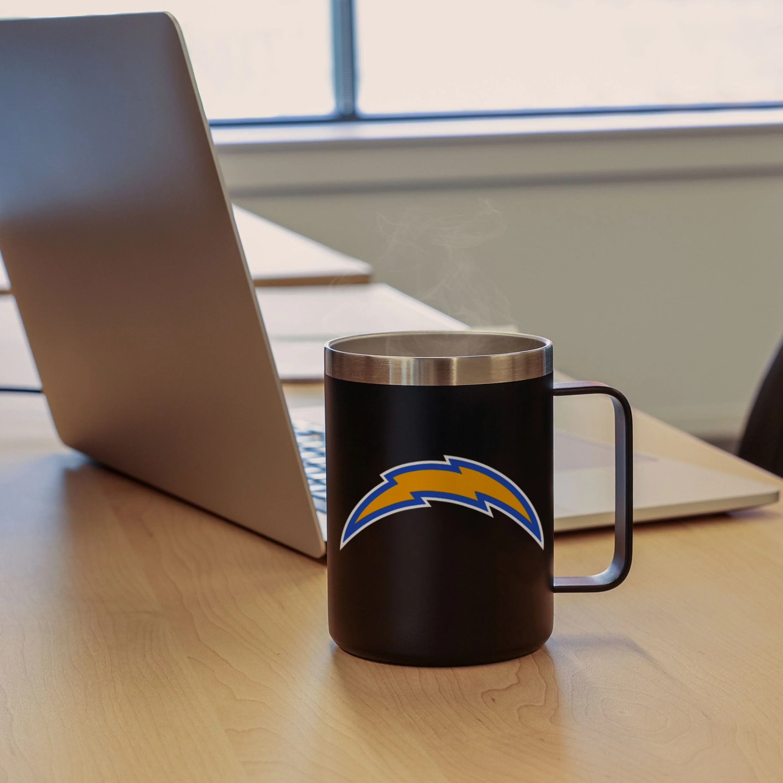 Los Angeles Chargers Team Color Insulated Stainless Steel Mug - Image 4