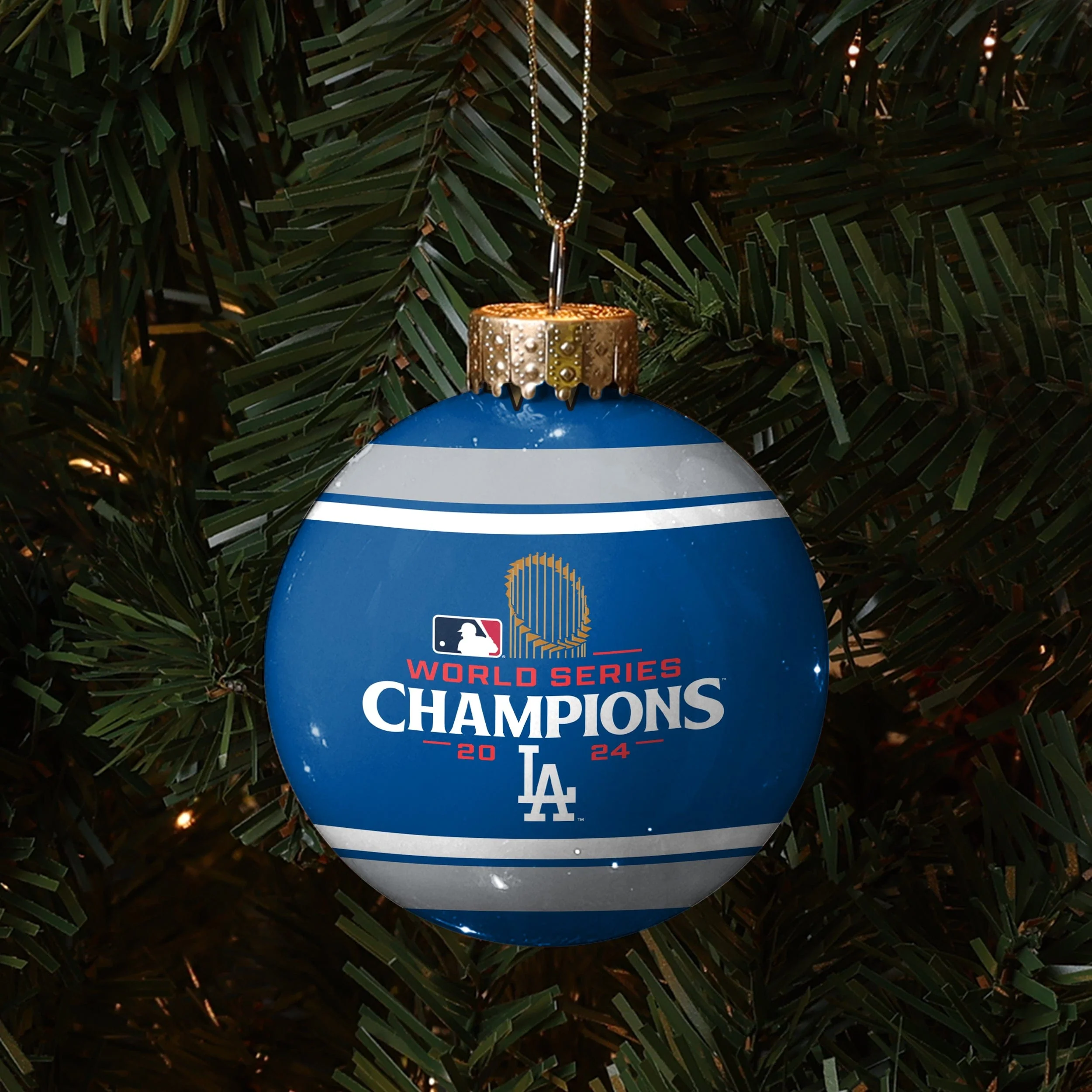 Los Angeles Dodgers 2024 World Series Champions Glass Ball Ornament - Image 2