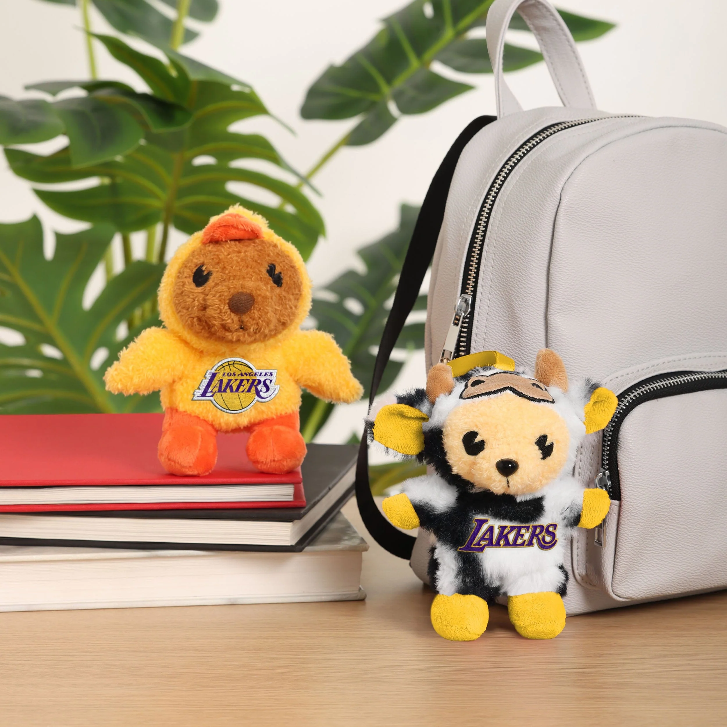 Los Angeles Lakers FOOCOOS Plush Bag Charm Keychain Blind Box Series 1 - Image 4