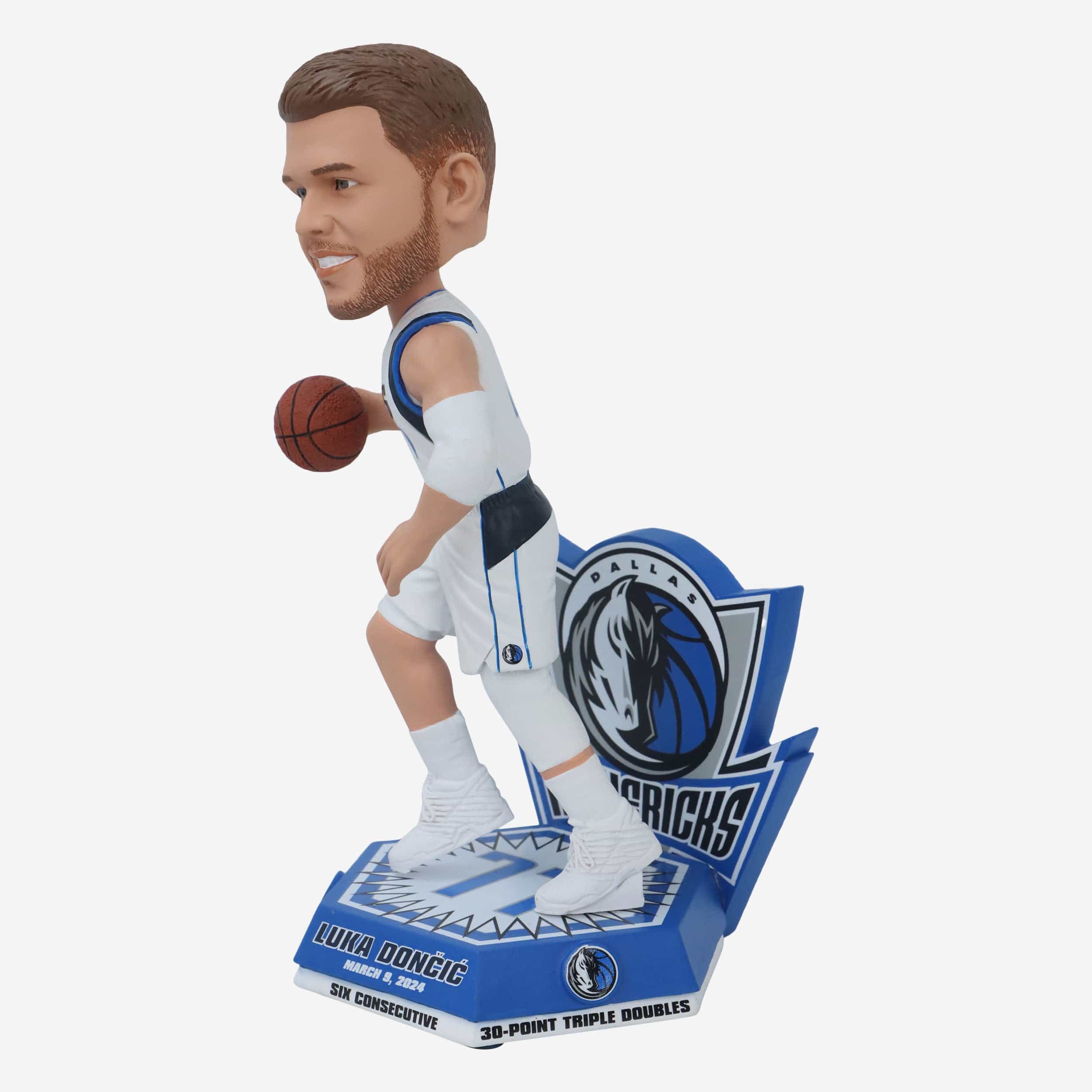 Luka Doncic Dallas Mavericks 30 Point Triple-Doubles Record Bobblehead - Image 4