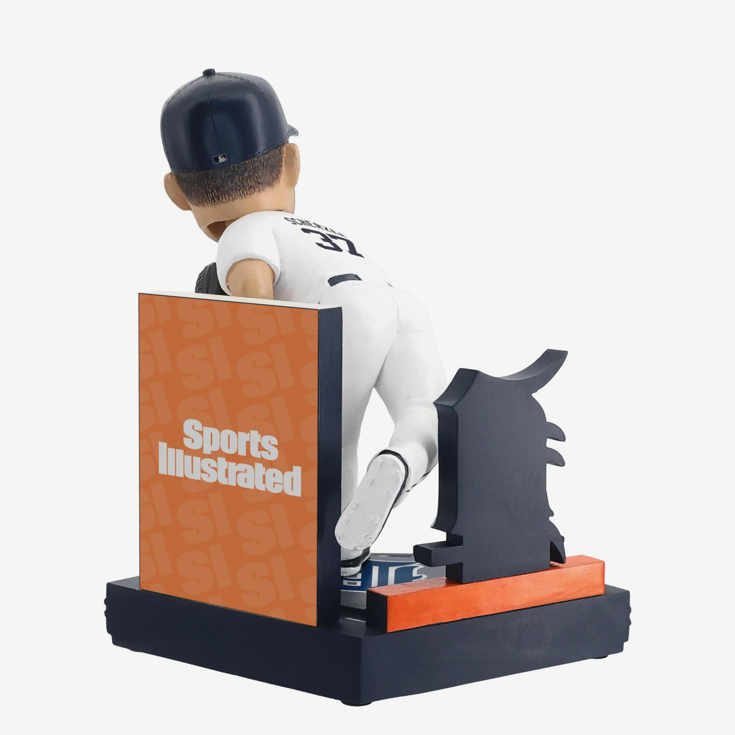 Max Scherzer Detroit Tigers Mad Max Sports Illustrated Cover Bobblehead - Image 6