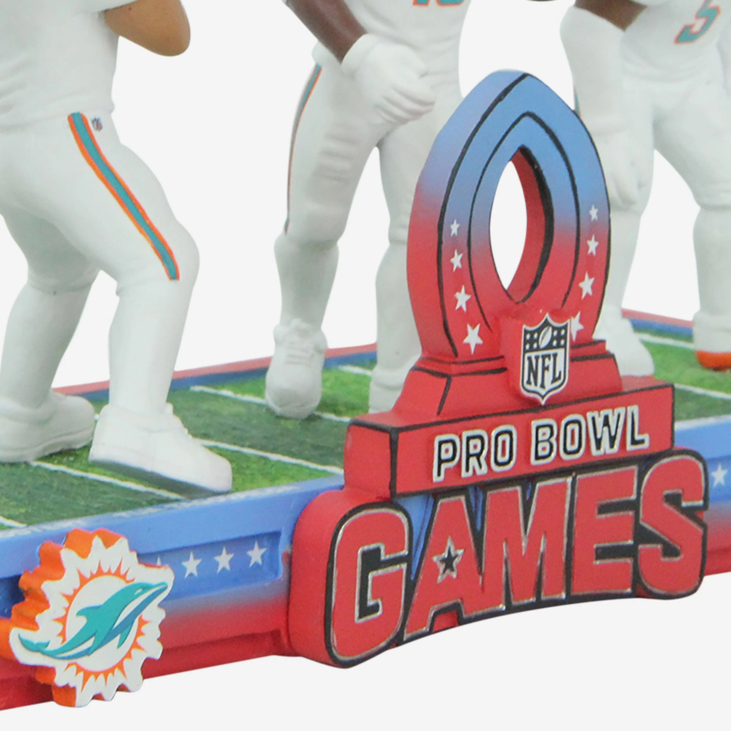Miami Dolphins 2024 Pro Bowl Games Mini Bobblehead Scene - Image 4