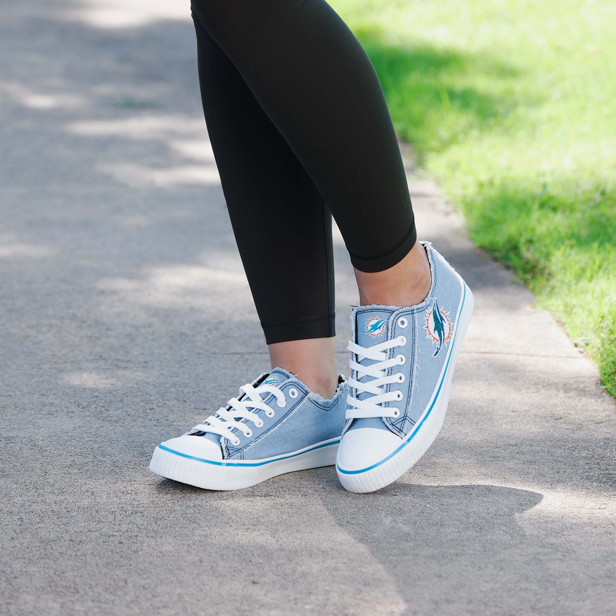Miami Dolphins Womens Denim Low Top Canvas Shoe - Image 3