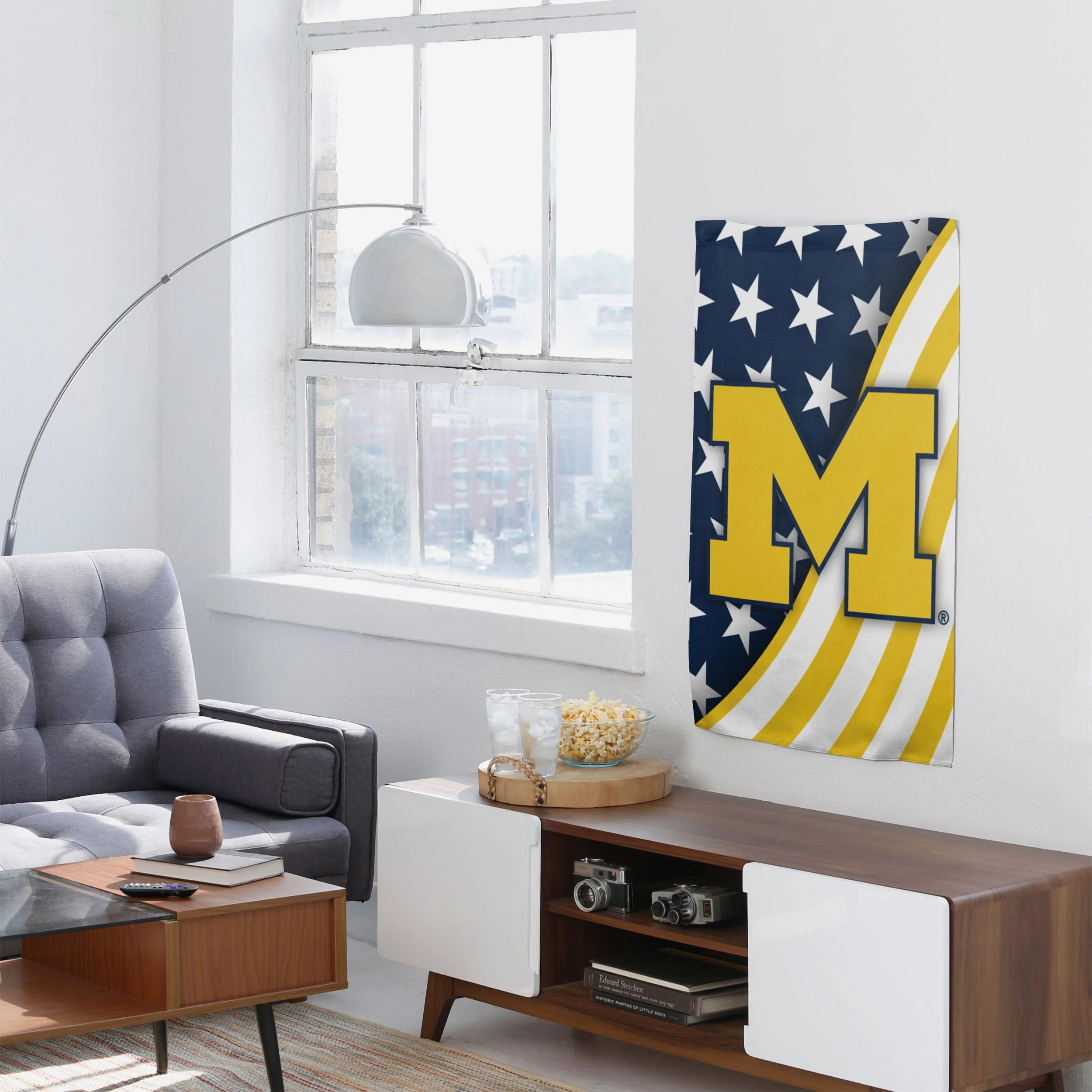 Michigan Wolverines Americana Vertical Flag - Image 4
