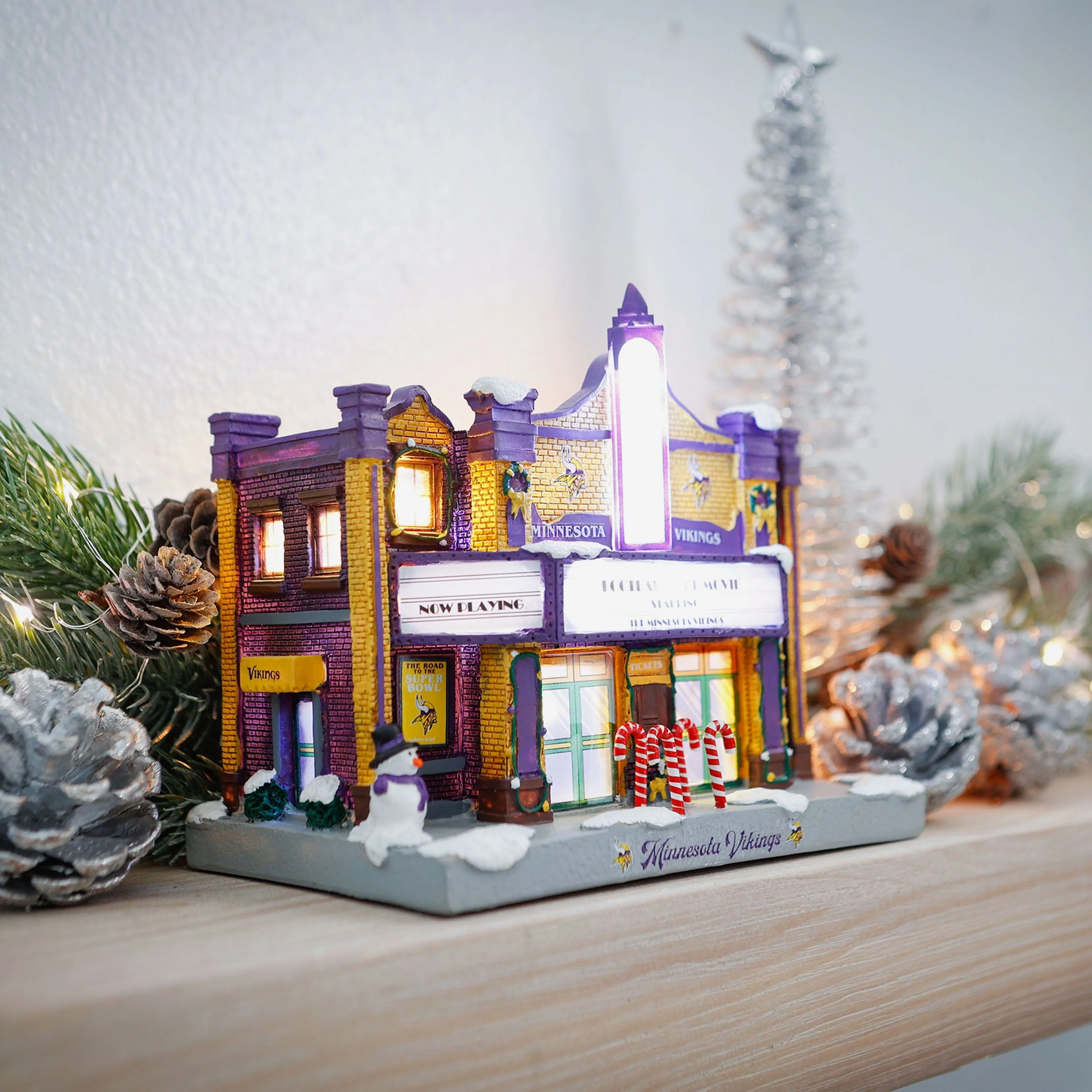 Minnesota Vikings Light Up Resin Team Theater - Image 5