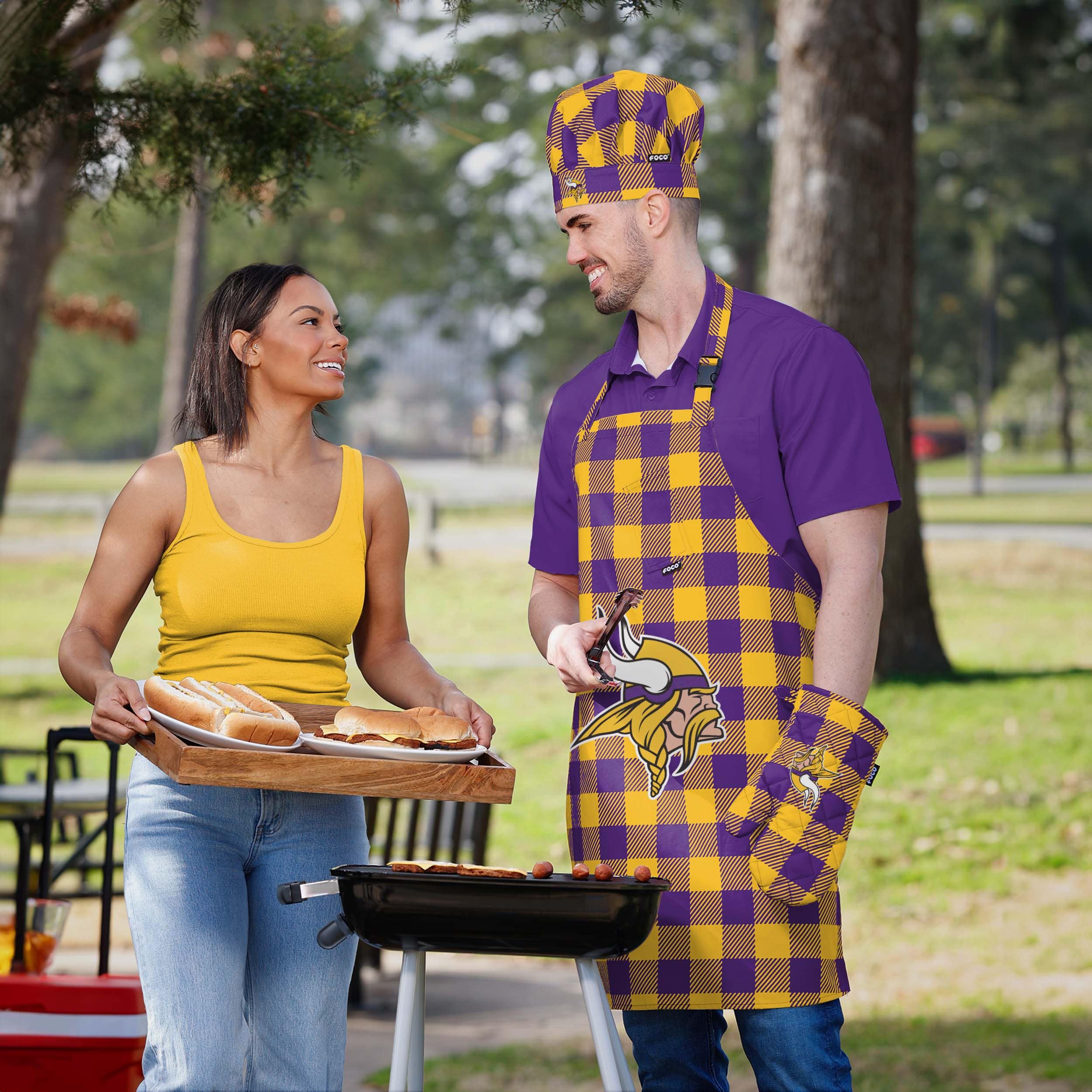 Minnesota Vikings Plaid Chef Set - Image 5