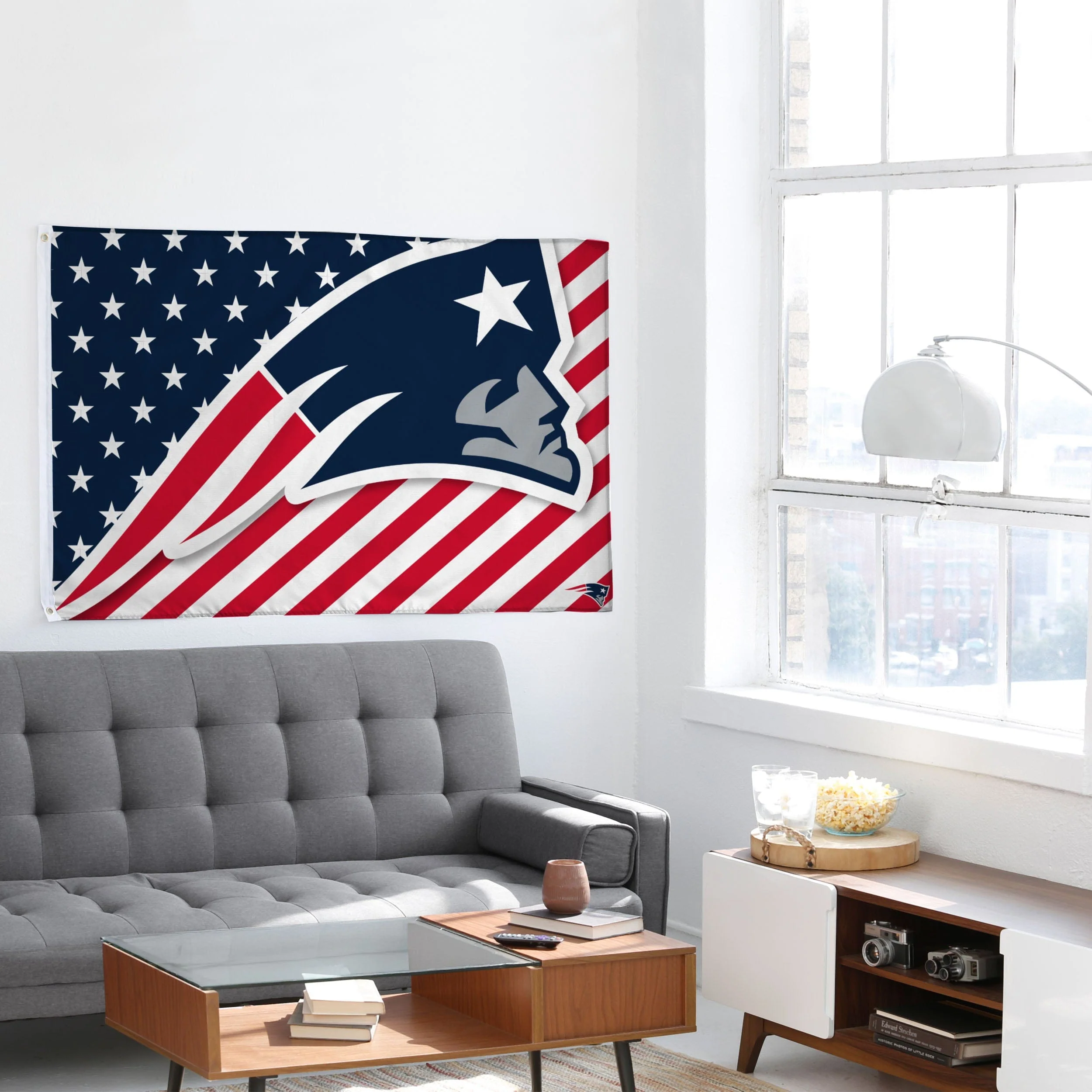 New England Patriots Big Logo Americana Horizontal Flag - Image 4