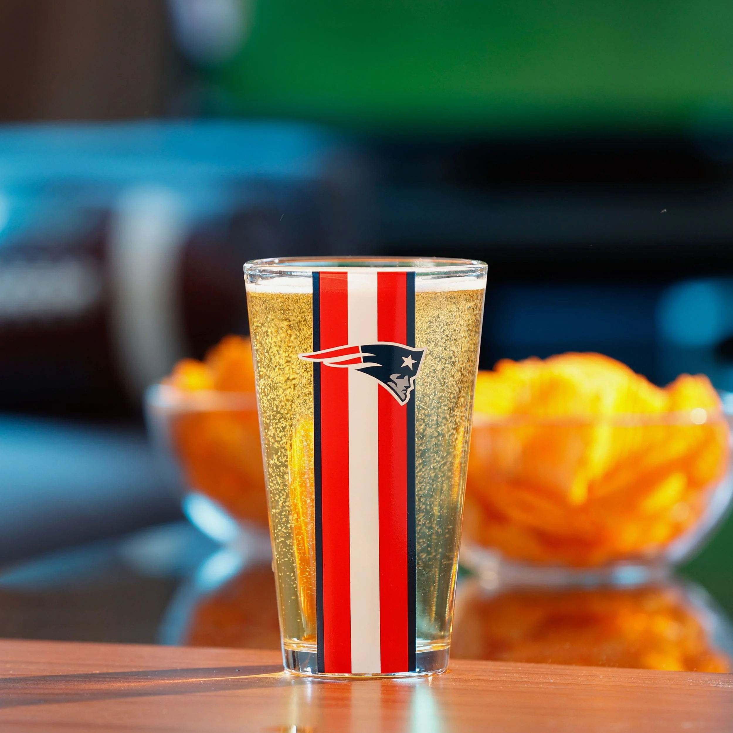 New England Patriots Team Stripe Pint Glass - Image 2