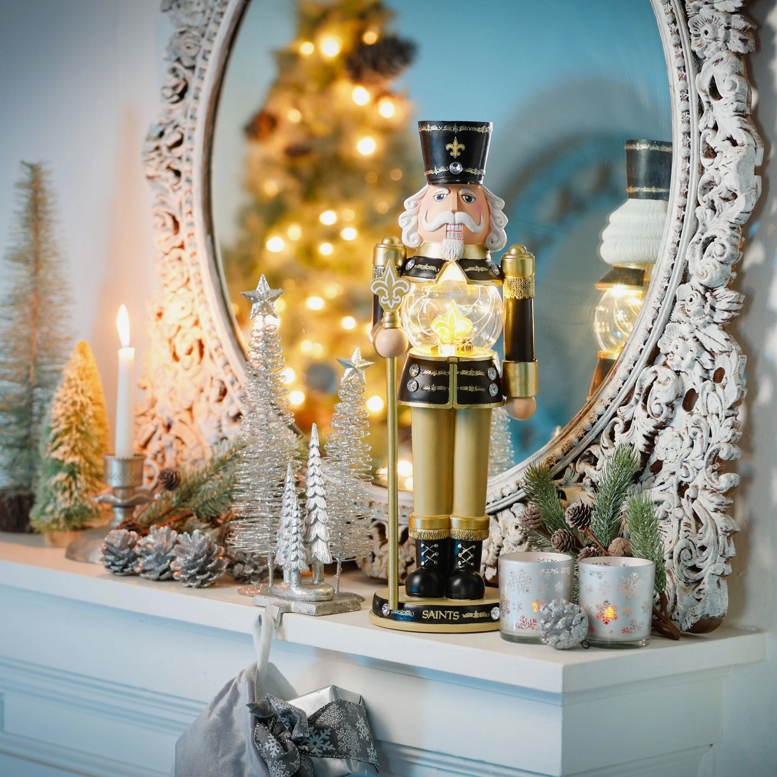 New Orleans Saints Light Up Nutcracker - Image 2