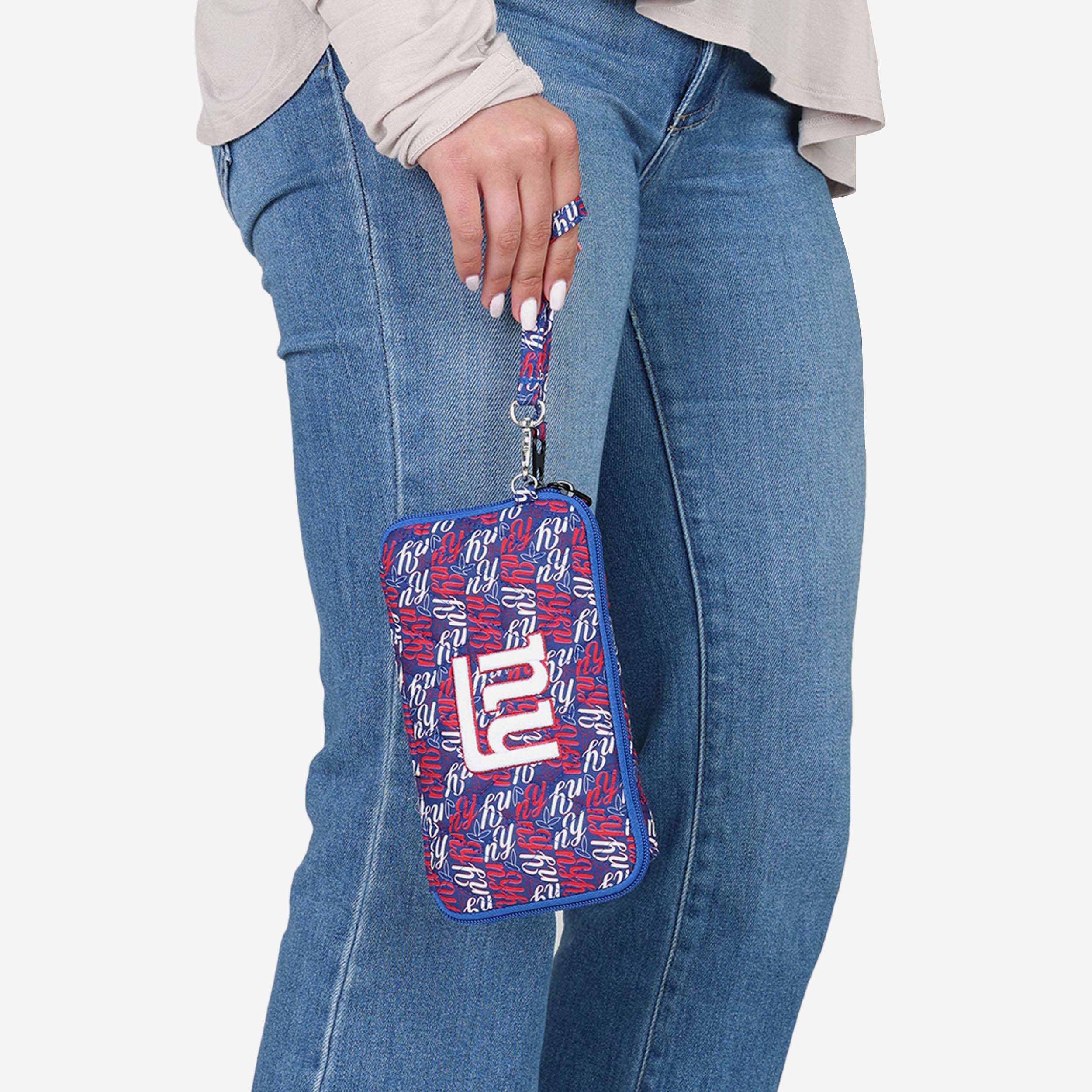 New York Giants Quilted Printed Wristlet - Image 2