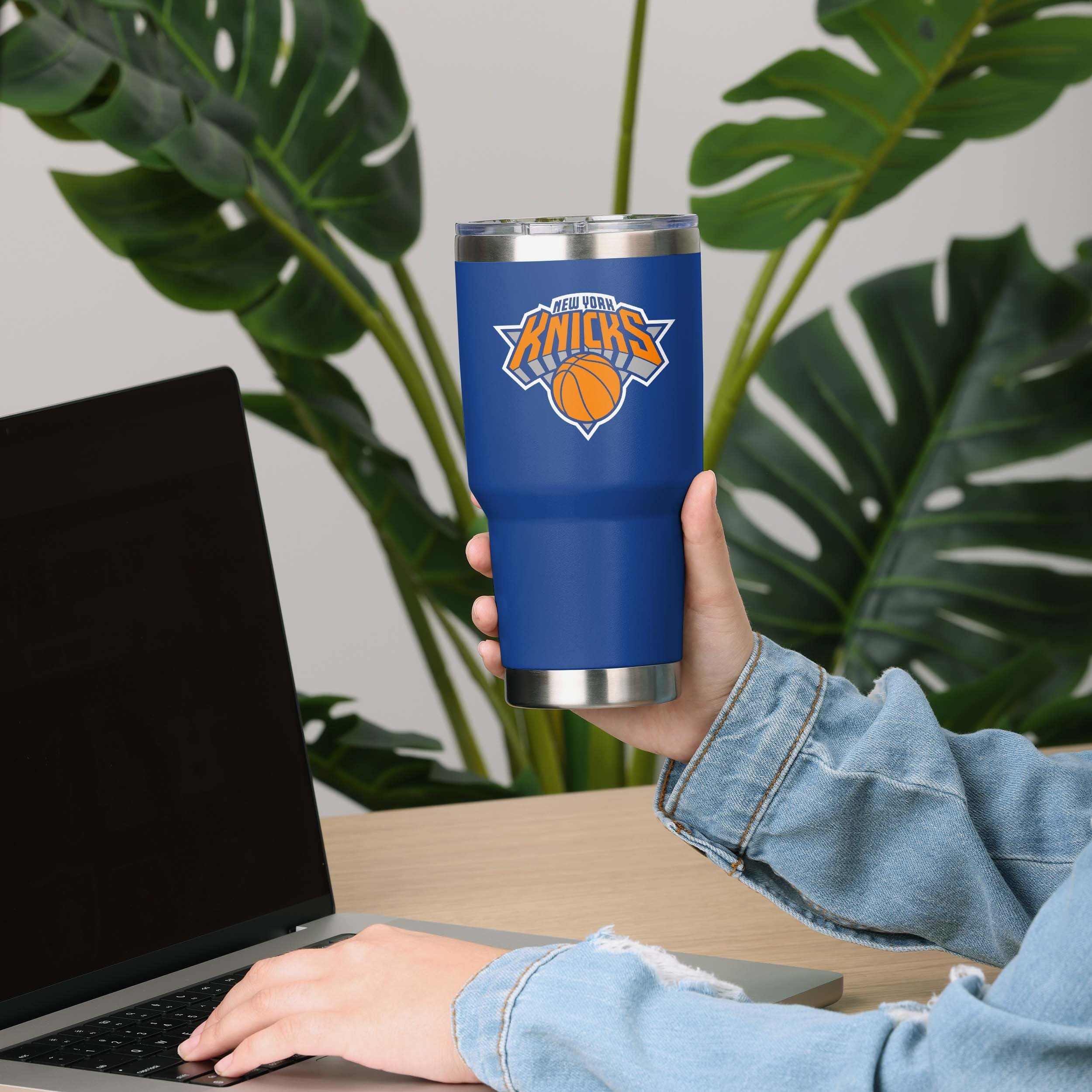 New York Knicks Team Logo 30 oz Tumbler - Image 2