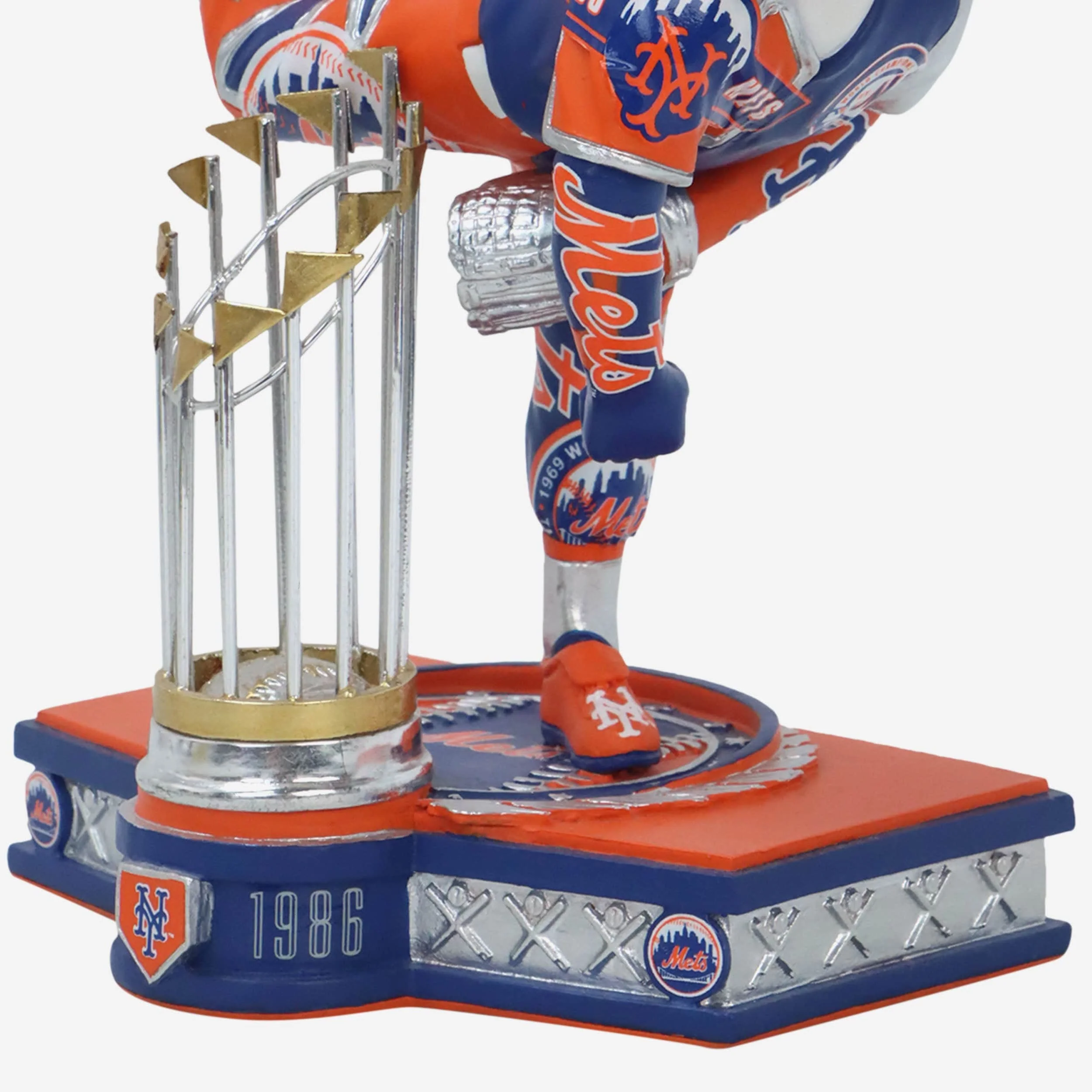 New York Mets Commemorative World Series Championship Bobblehead - Image 3