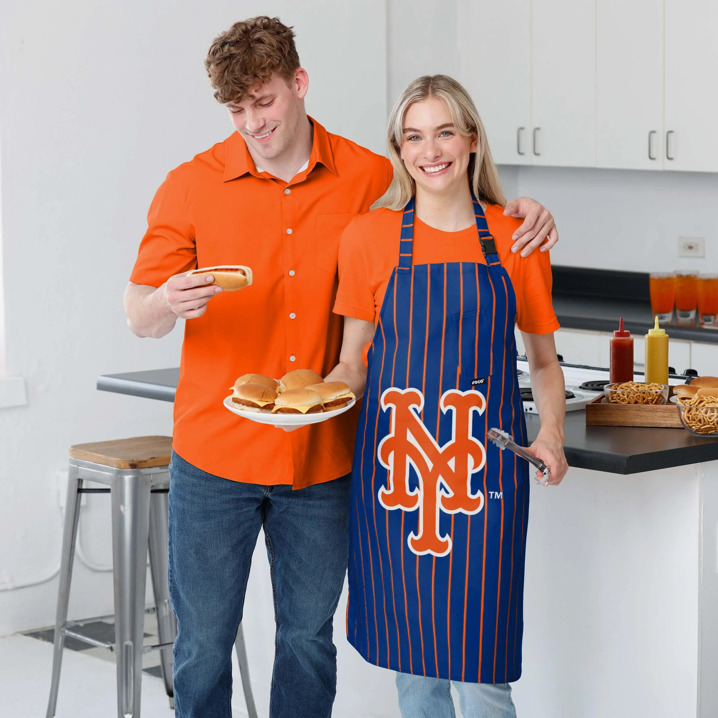 New York Mets Pinstripe Apron - Image 5