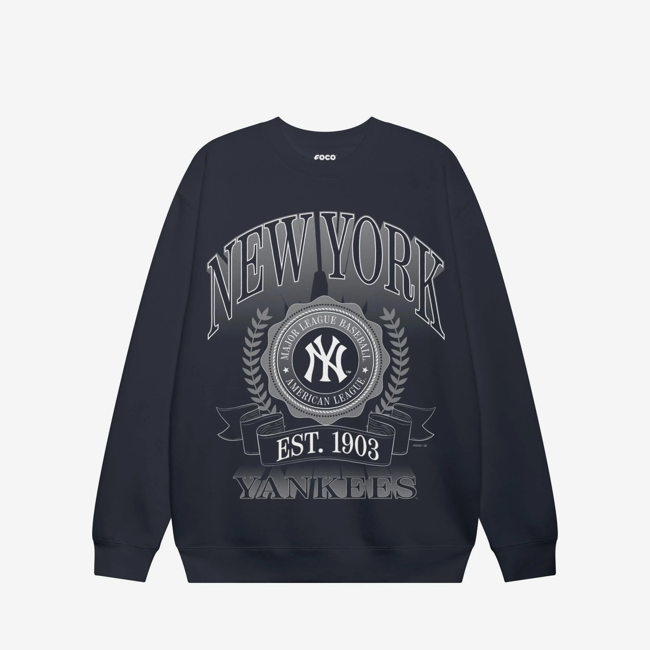 New York Yankees Banner Crest Crew Neck Sweatshirt