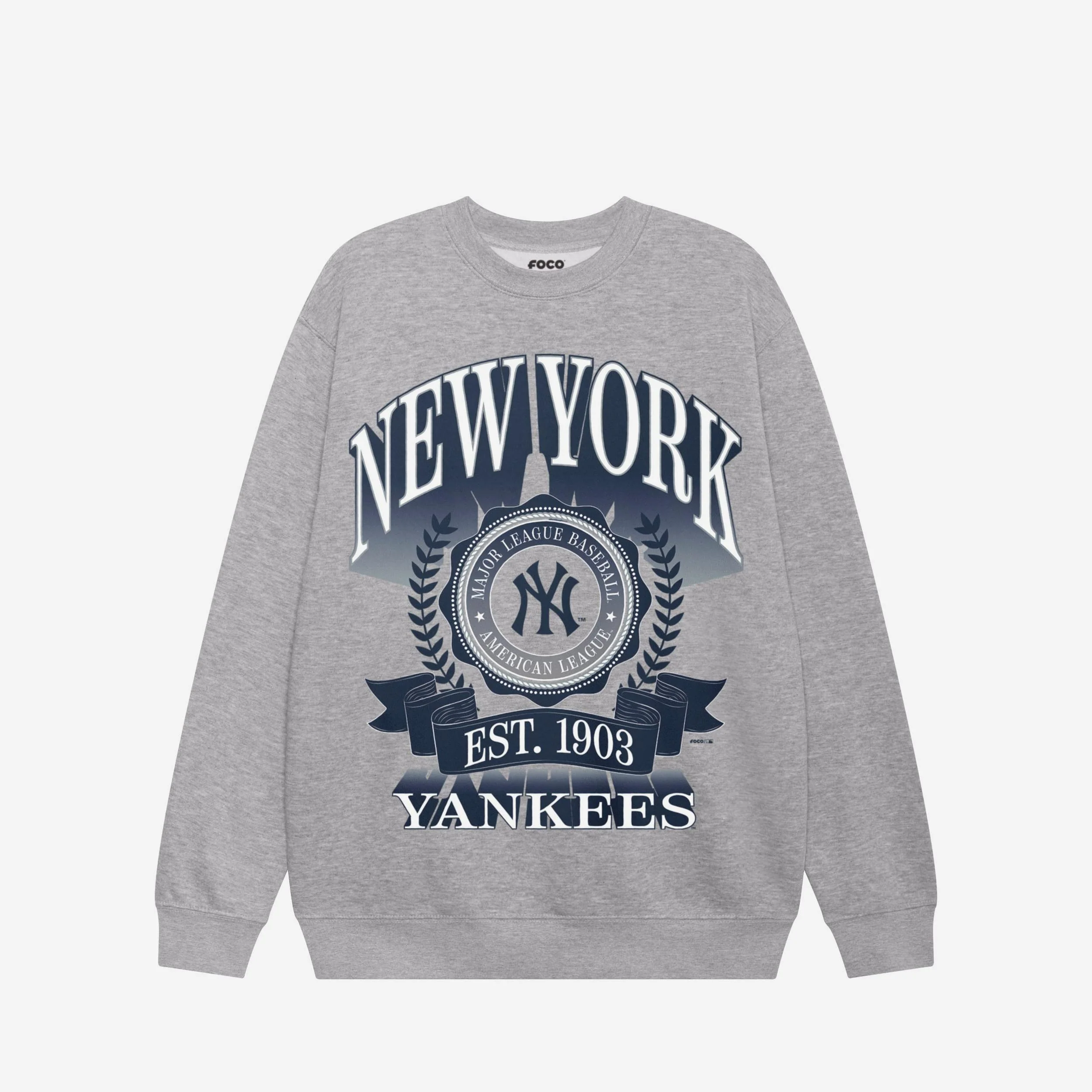 New York Yankees Banner Crest Crew Neck Sweatshirt - Image 3