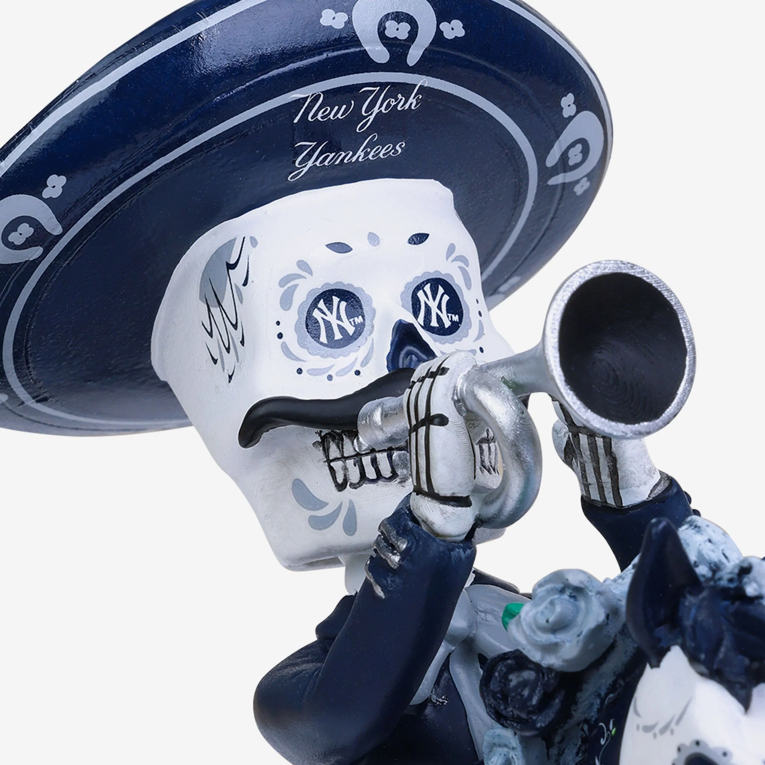 New York Yankees Calavera Bobblehead - Image 2