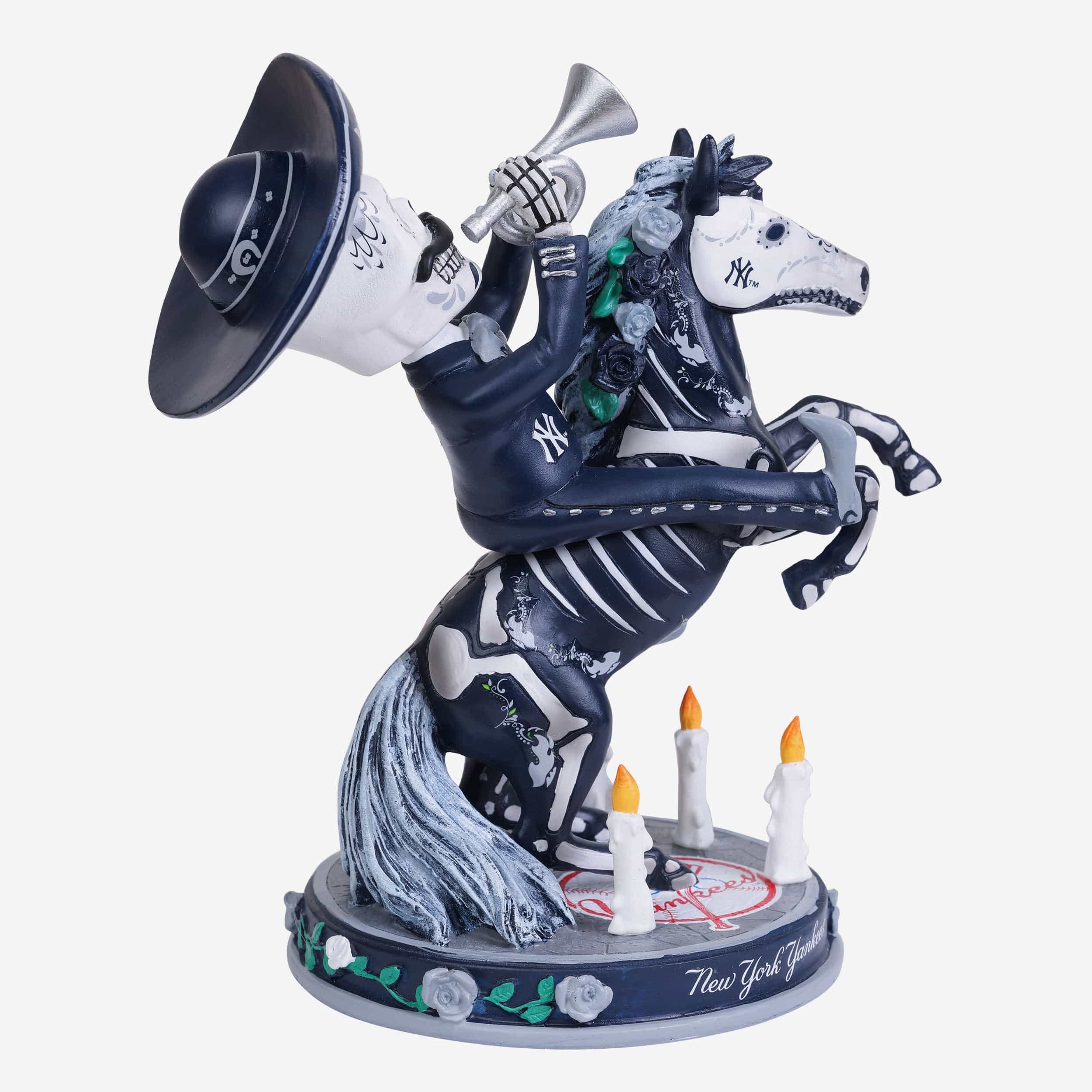 New York Yankees Calavera Bobblehead - Image 5