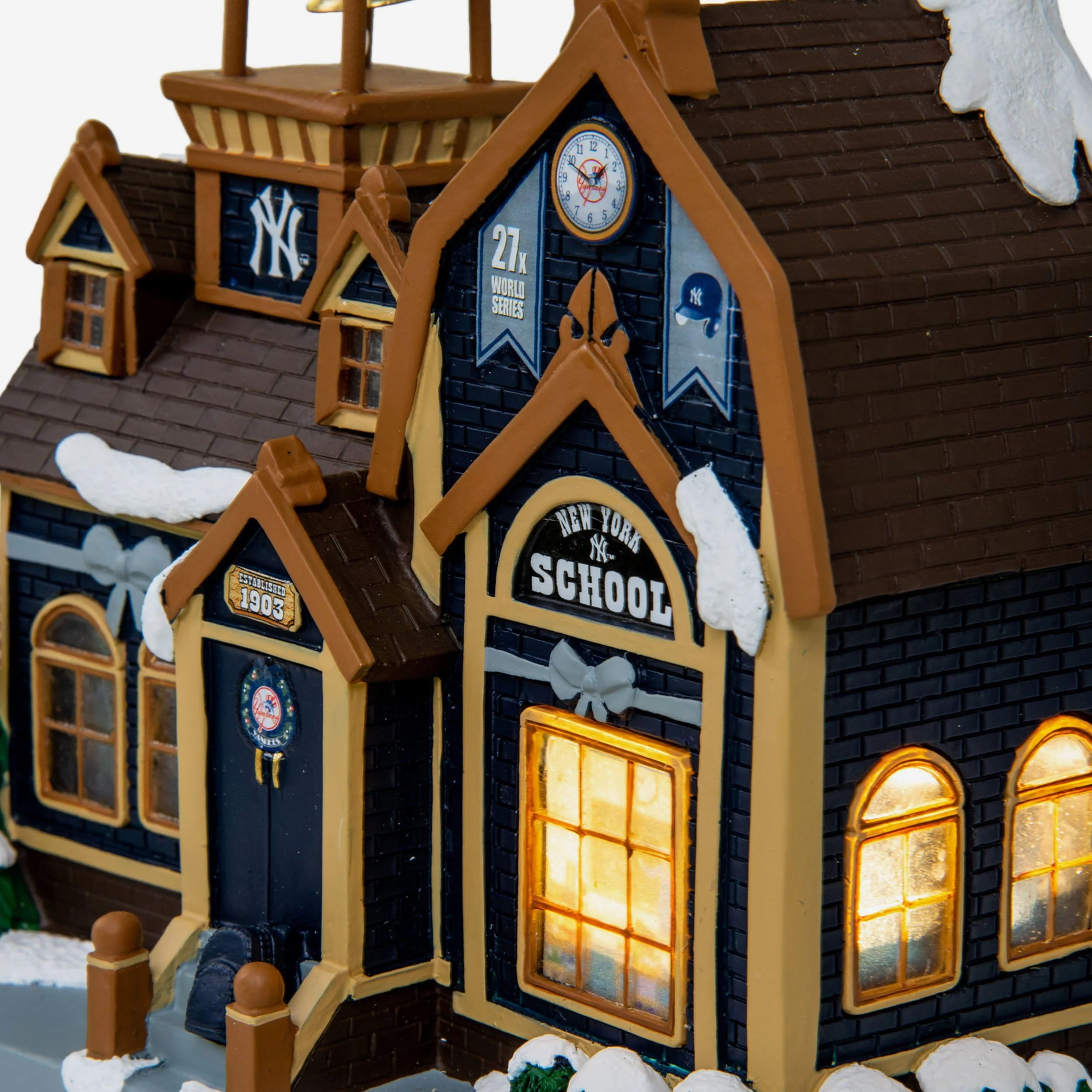 New York Yankees Light Up Team Schoolhouse - Image 2
