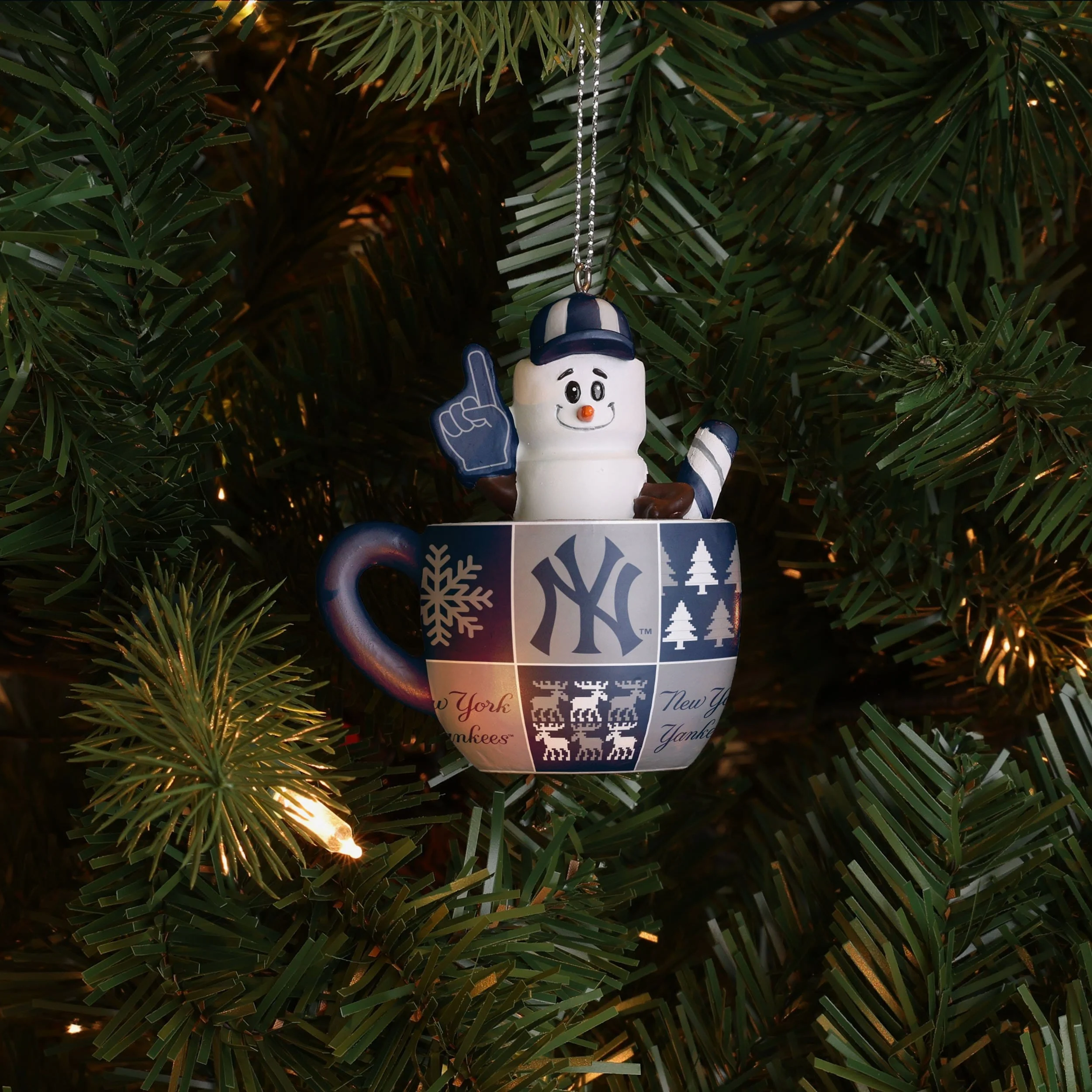 New York Yankees Smores Mug Ornament - Image 2