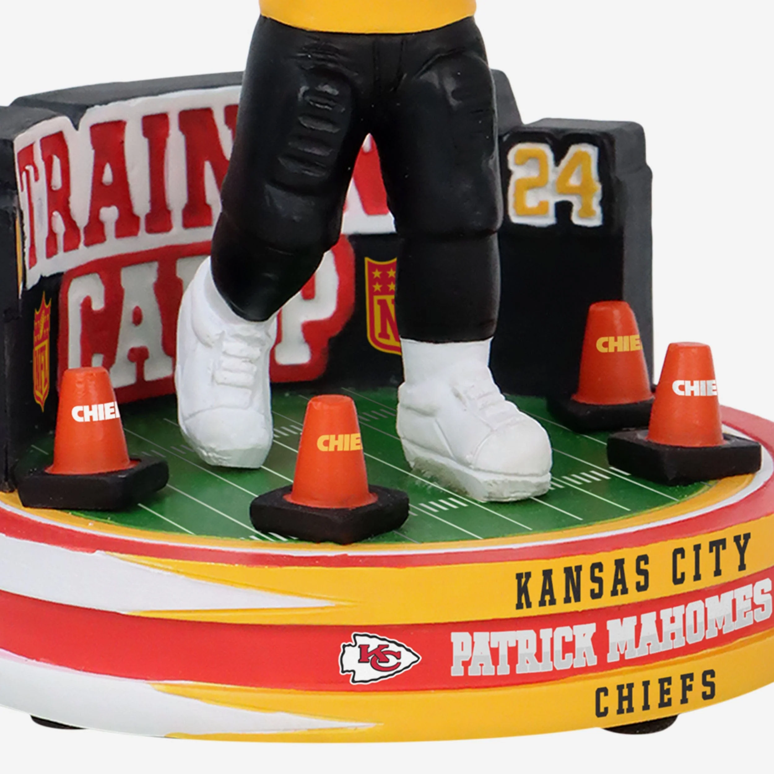 Patrick Mahomes Kansas City Chiefs 2024 Training Camp Mini Bighead Bobblehead - Image 3