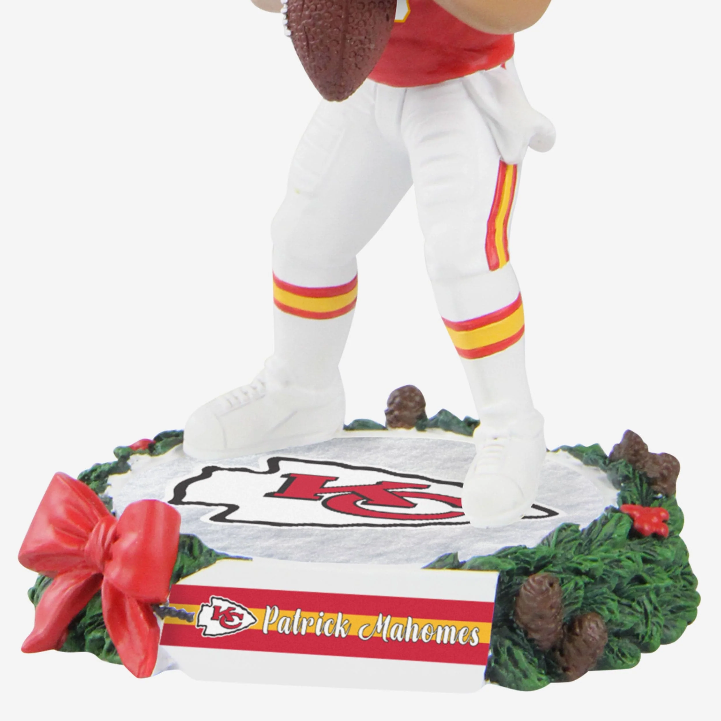 Patrick Mahomes Kansas City Chiefs Holiday Wreath Bighead Bobblehead - Image 3