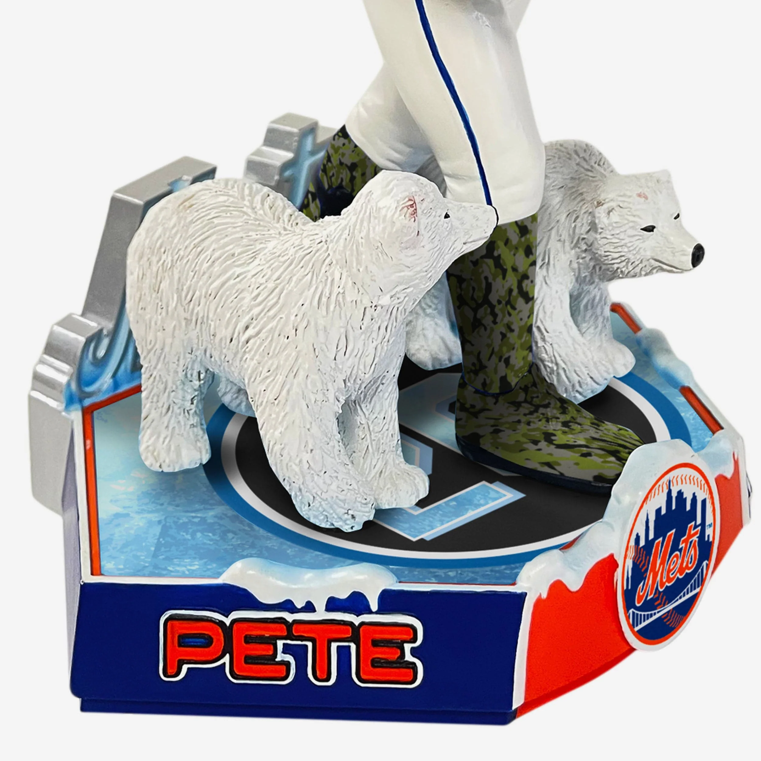 Pete Alonso New York Mets Polar Bear Bobblehead - Image 3