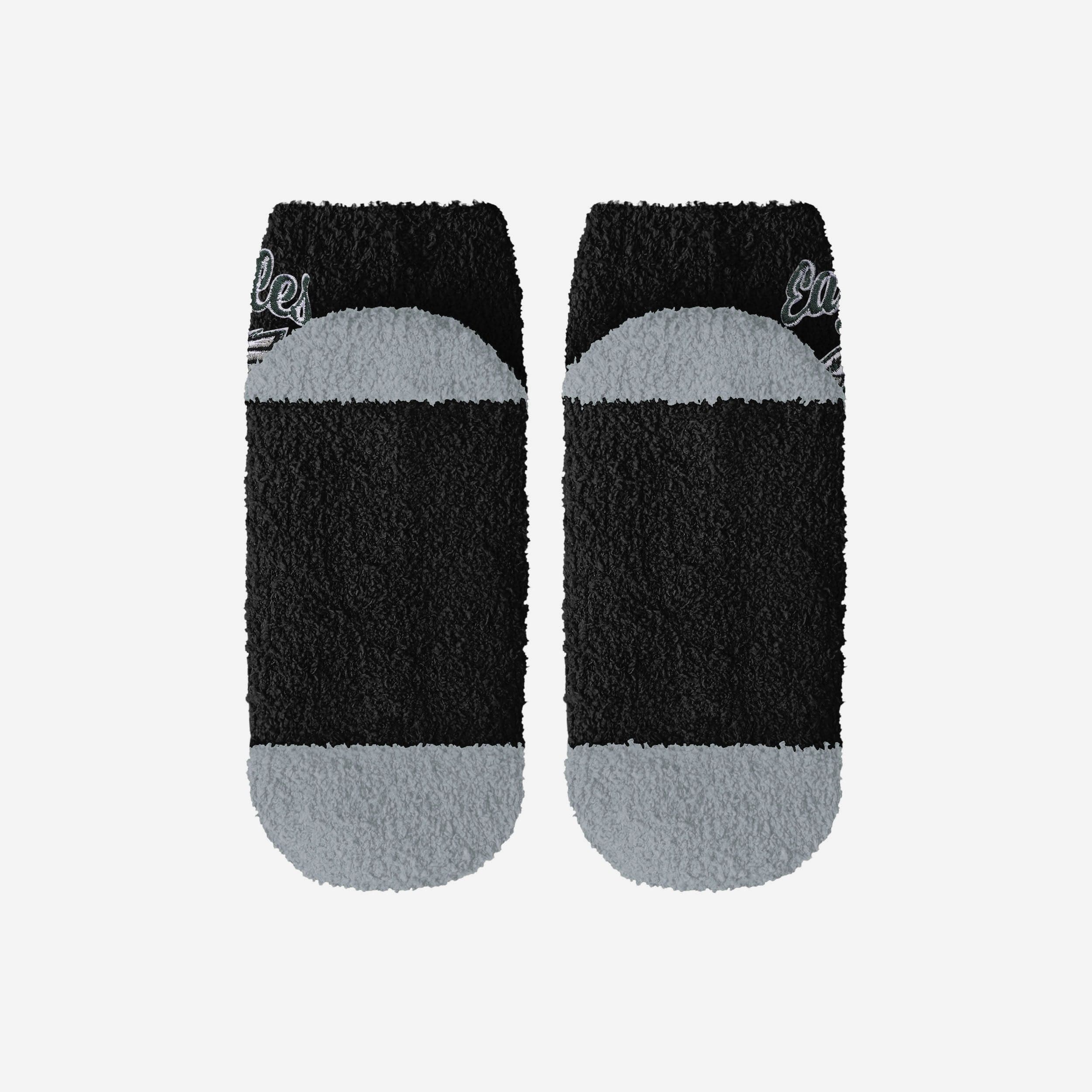 Philadelphia Eagles 2 Pack Womens Script Logo Fuzzy Ankle Socks - Image 5