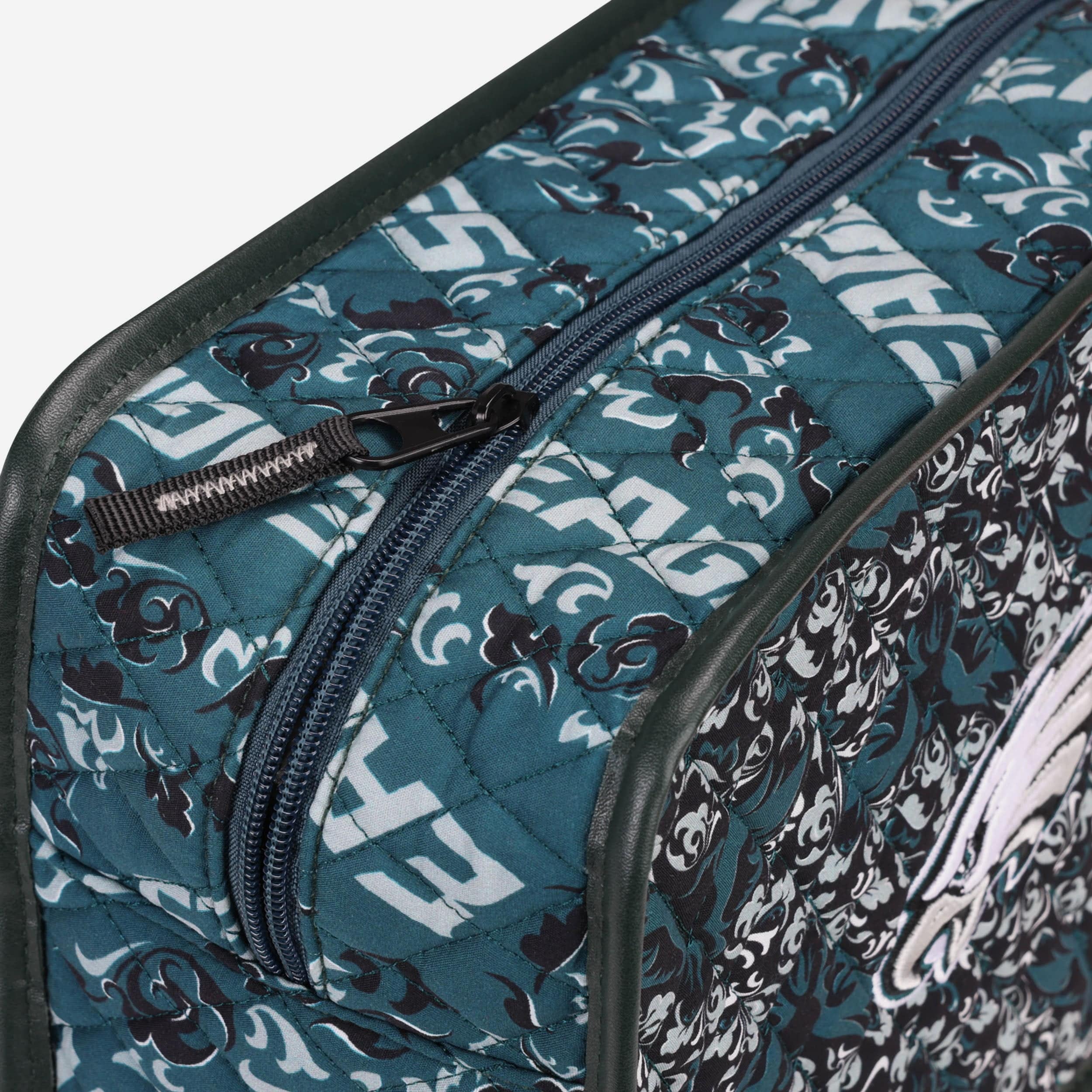 Philadelphia Eagles Quilted Printed Cosmetic Bag - Image 4