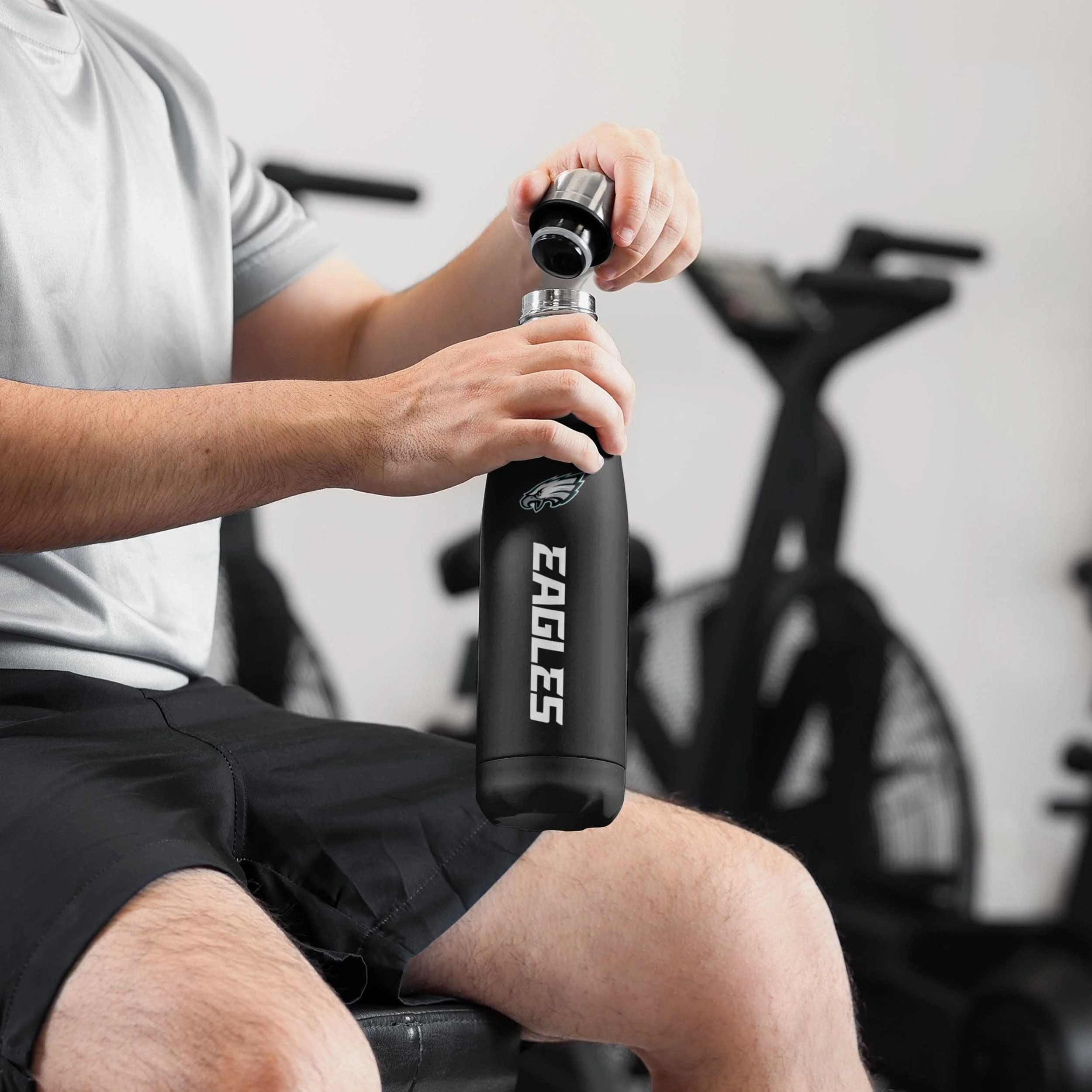 Philadelphia Eagles Wordmark Chill Water Bottle - Image 3