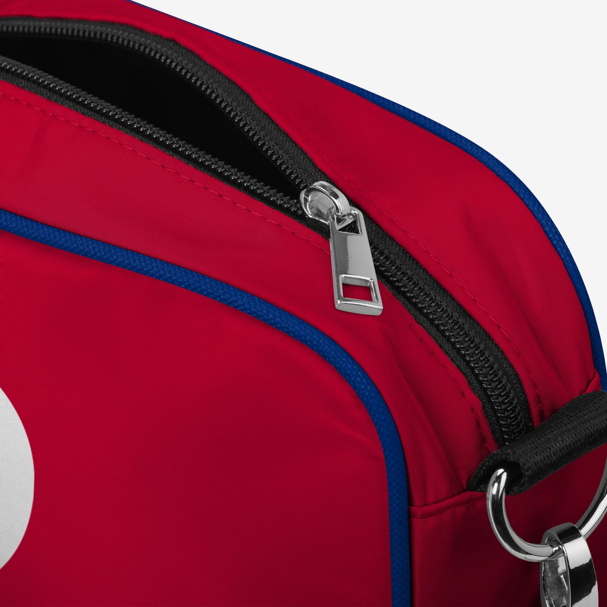 Philadelphia Phillies Team Logo Crossbody Bag - Image 4