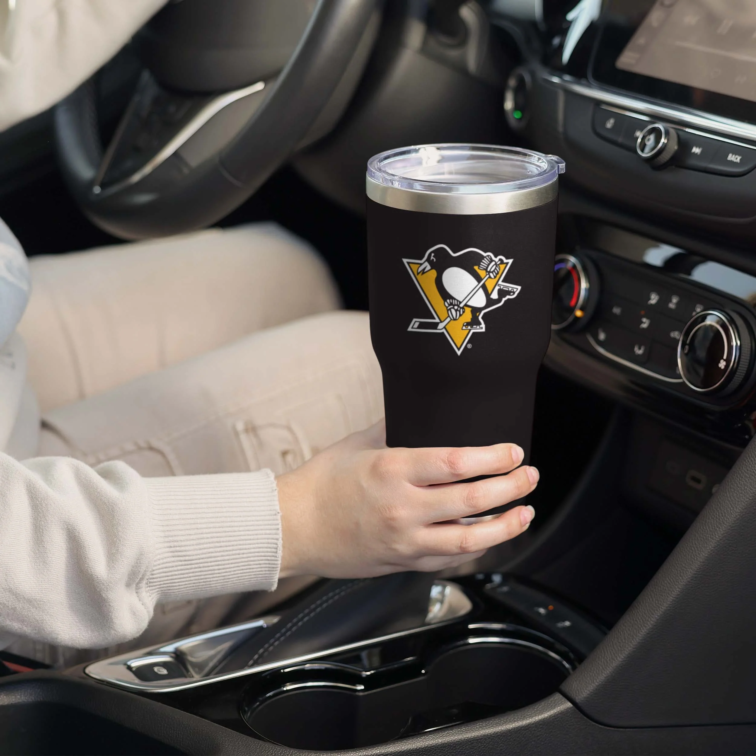 Pittsburgh Penguins Team Logo 30 oz Tumbler - Image 2