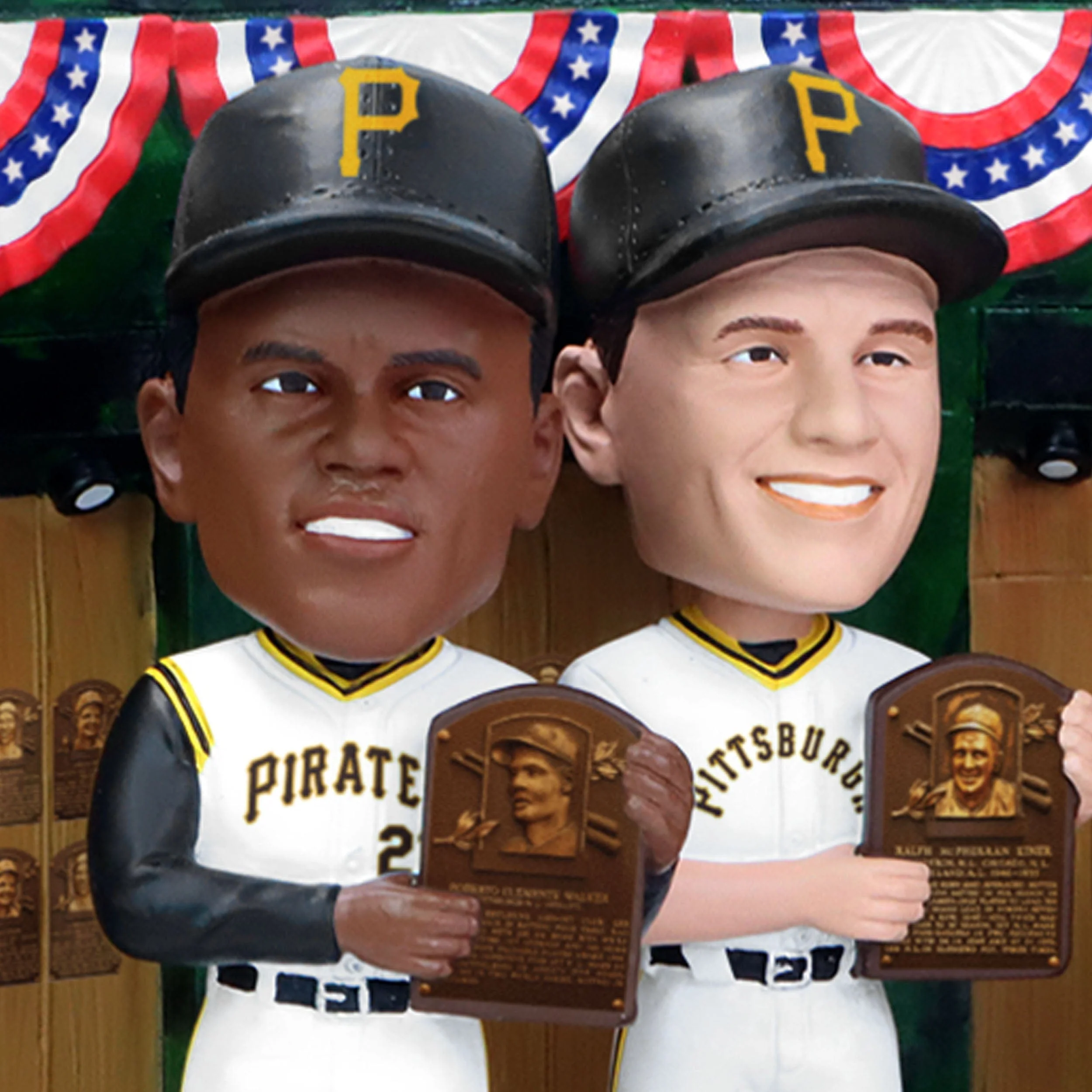 Pittsburgh Pirates Hall of Fame Mini Bobblehead Scene - Image 2