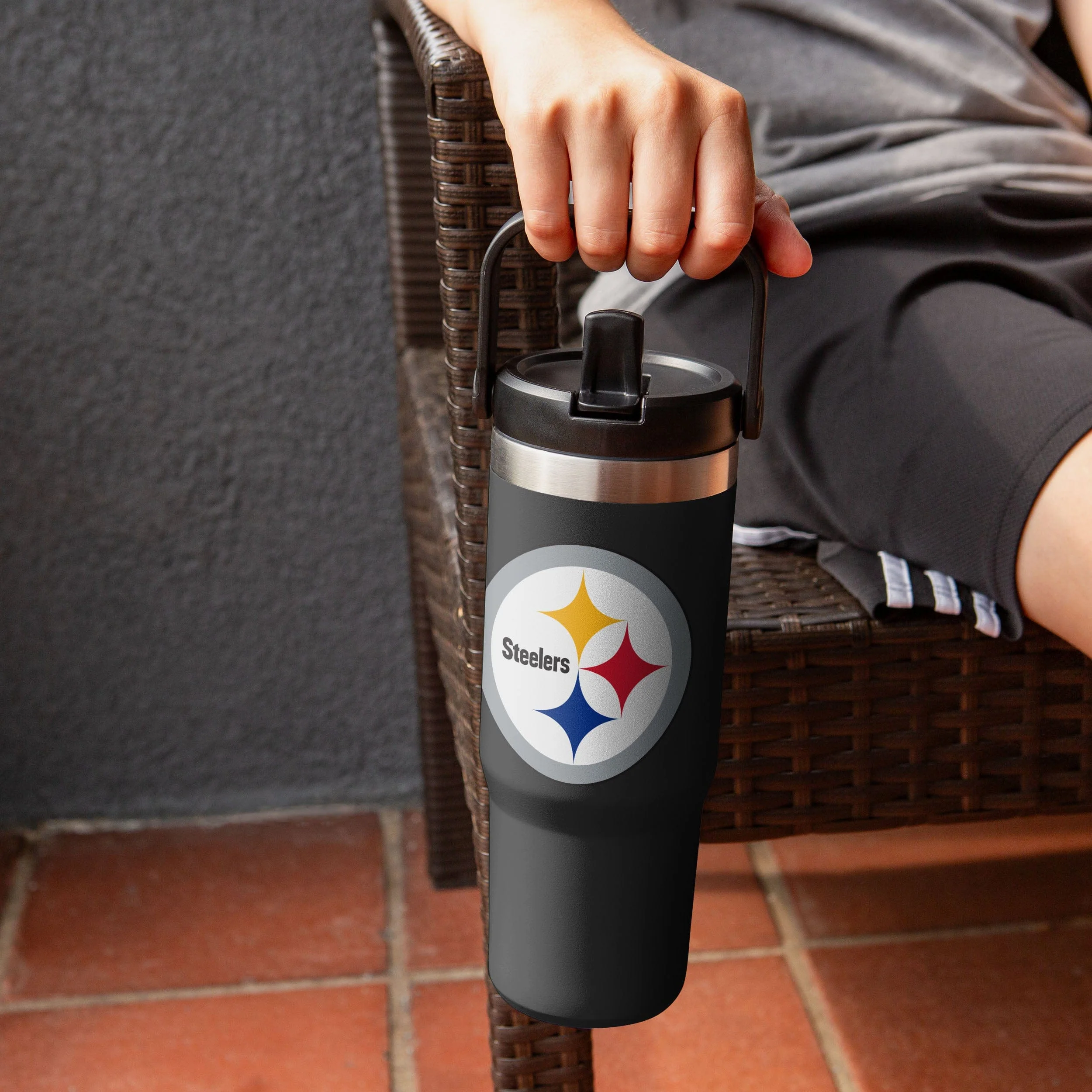 Pittsburgh Steelers 30 oz Straw Tumbler - Image 4