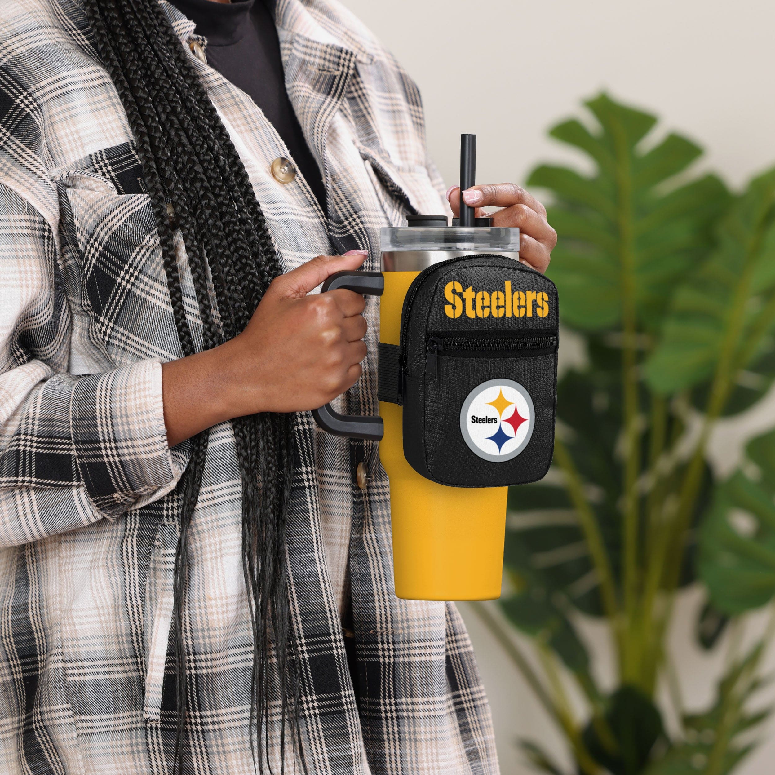 Pittsburgh Steelers Primary Logo Tumbler Fanny Pack - Image 4