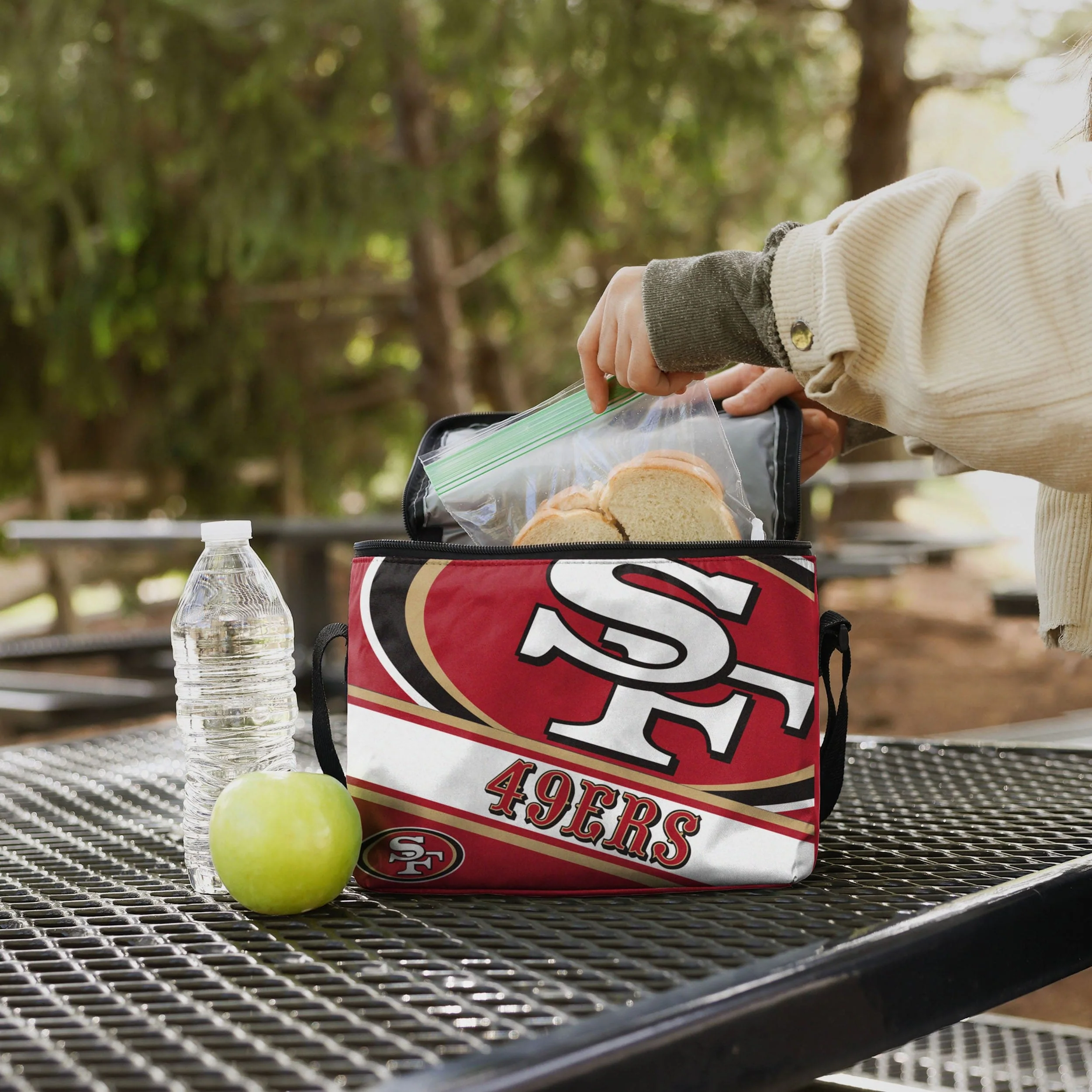 San Francisco 49ers Exclusive Big Logo Stripe 6 Pack Cooler - Image 3