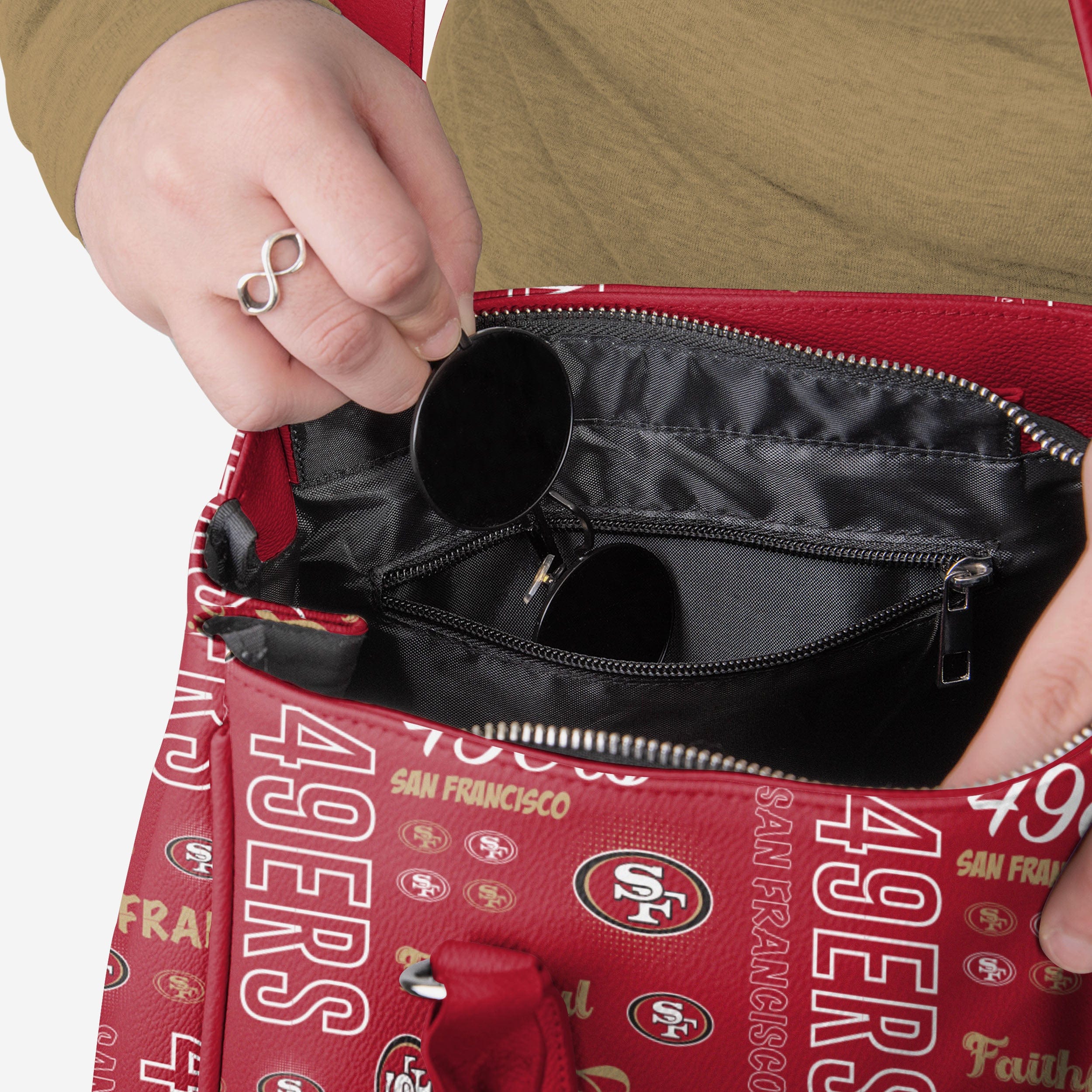 San Francisco 49ers Spirited Style Printed Collection Purse - Image 3