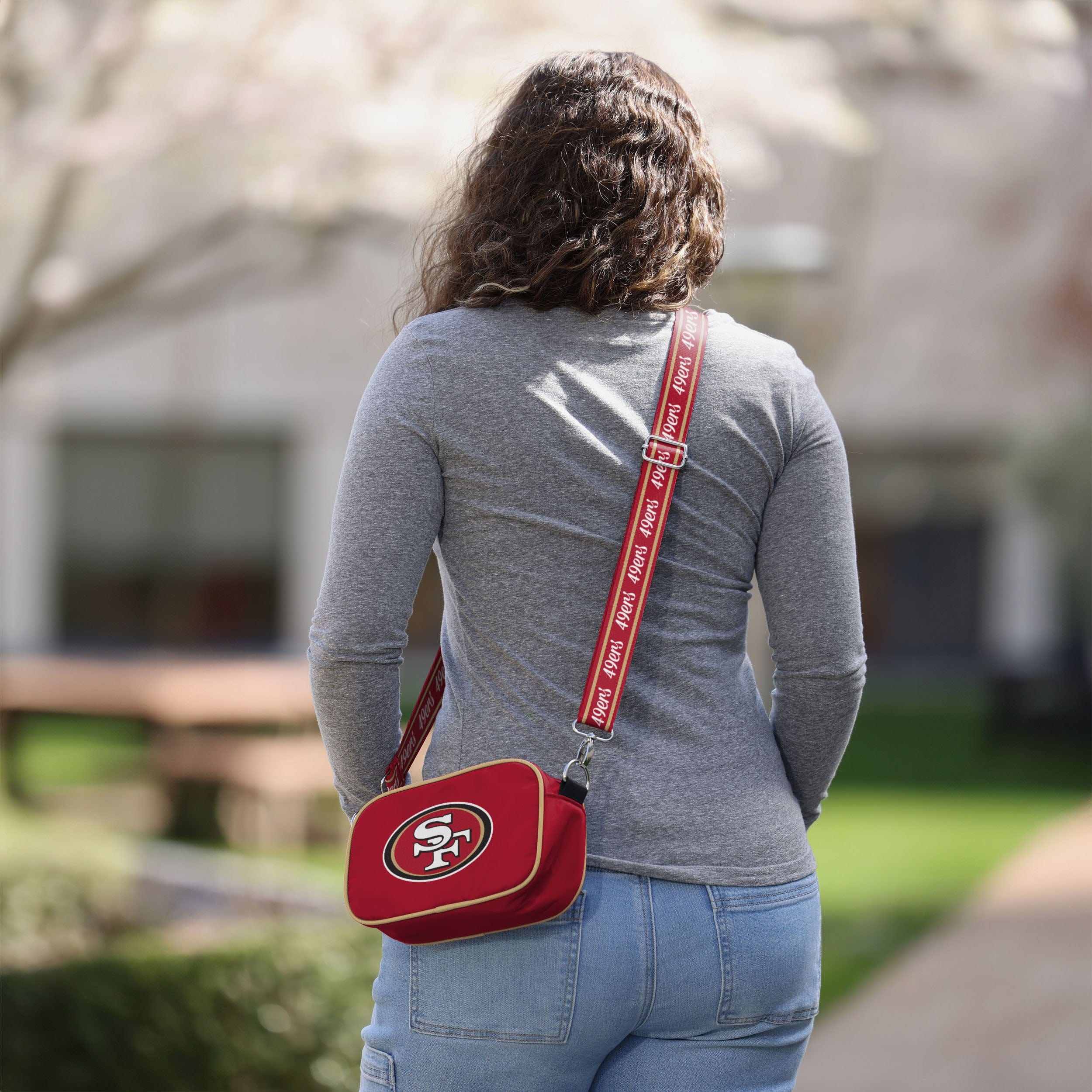 San Francisco 49ers Team Logo Crossbody Bag - Image 3