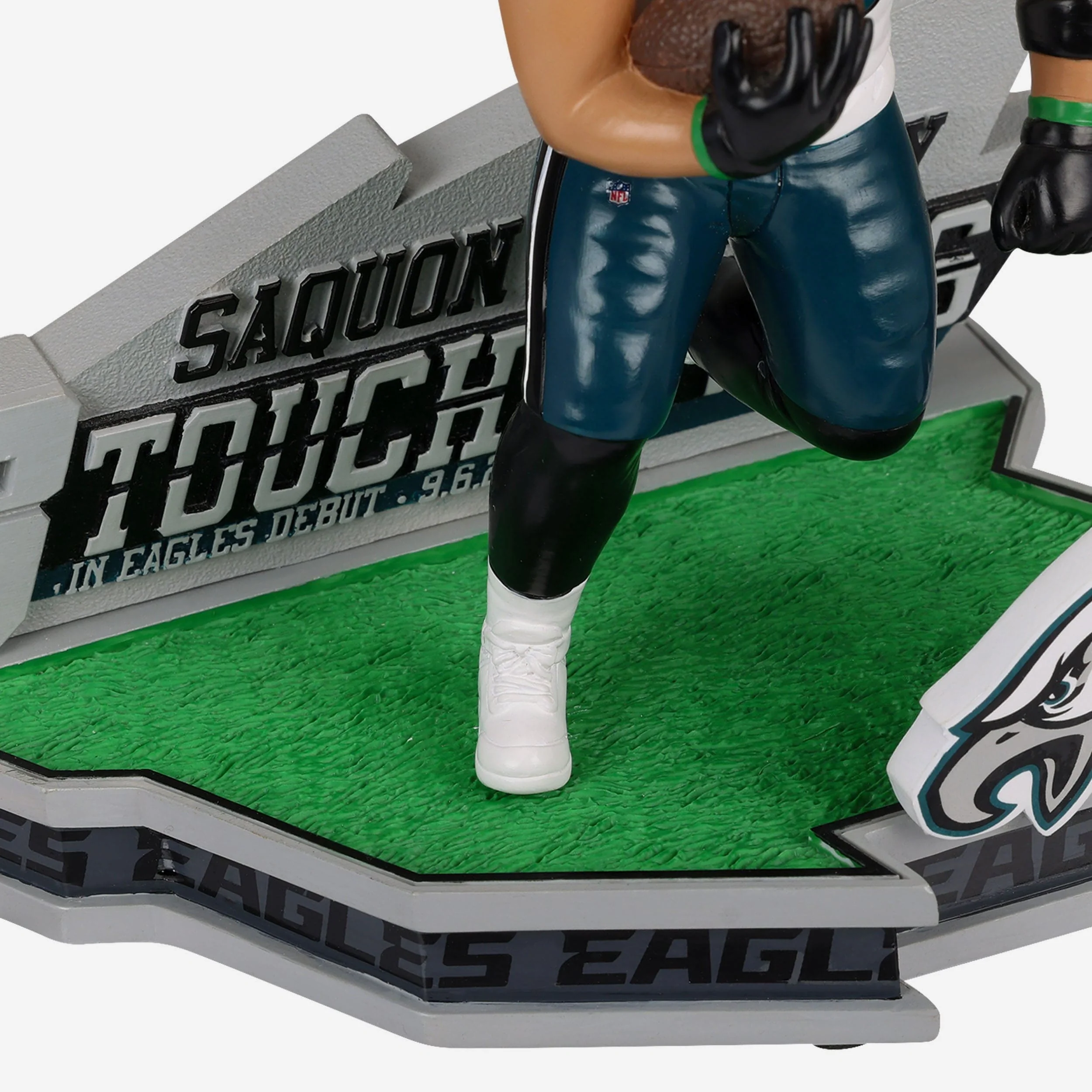 Saquon Barkley Philadelphia Eagles Debut Gamebreaker Bobblehead - Image 3