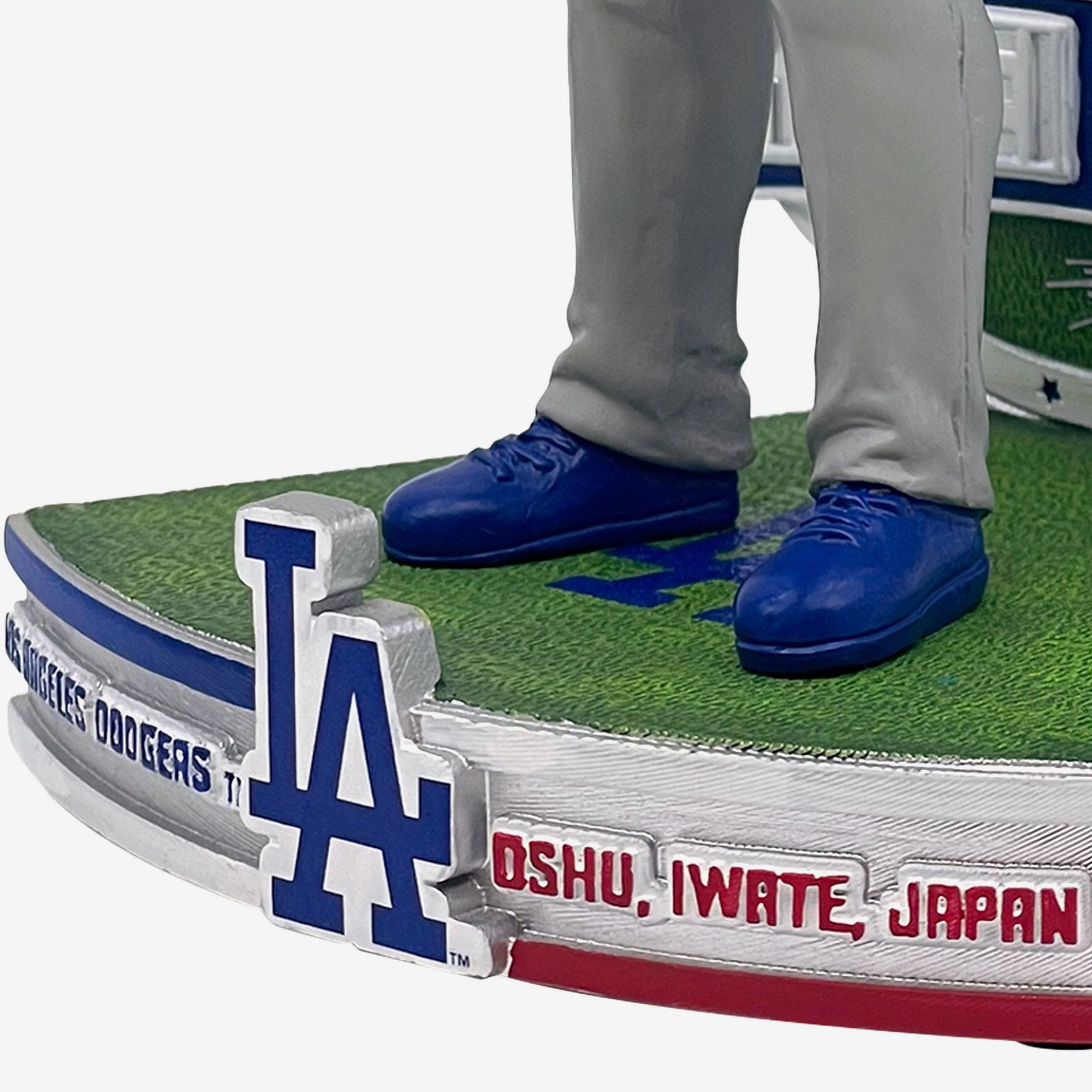 Shohei Ohtani Los Angeles Dodgers Away Jersey Japanese National Flag Bobblehead - Image 3
