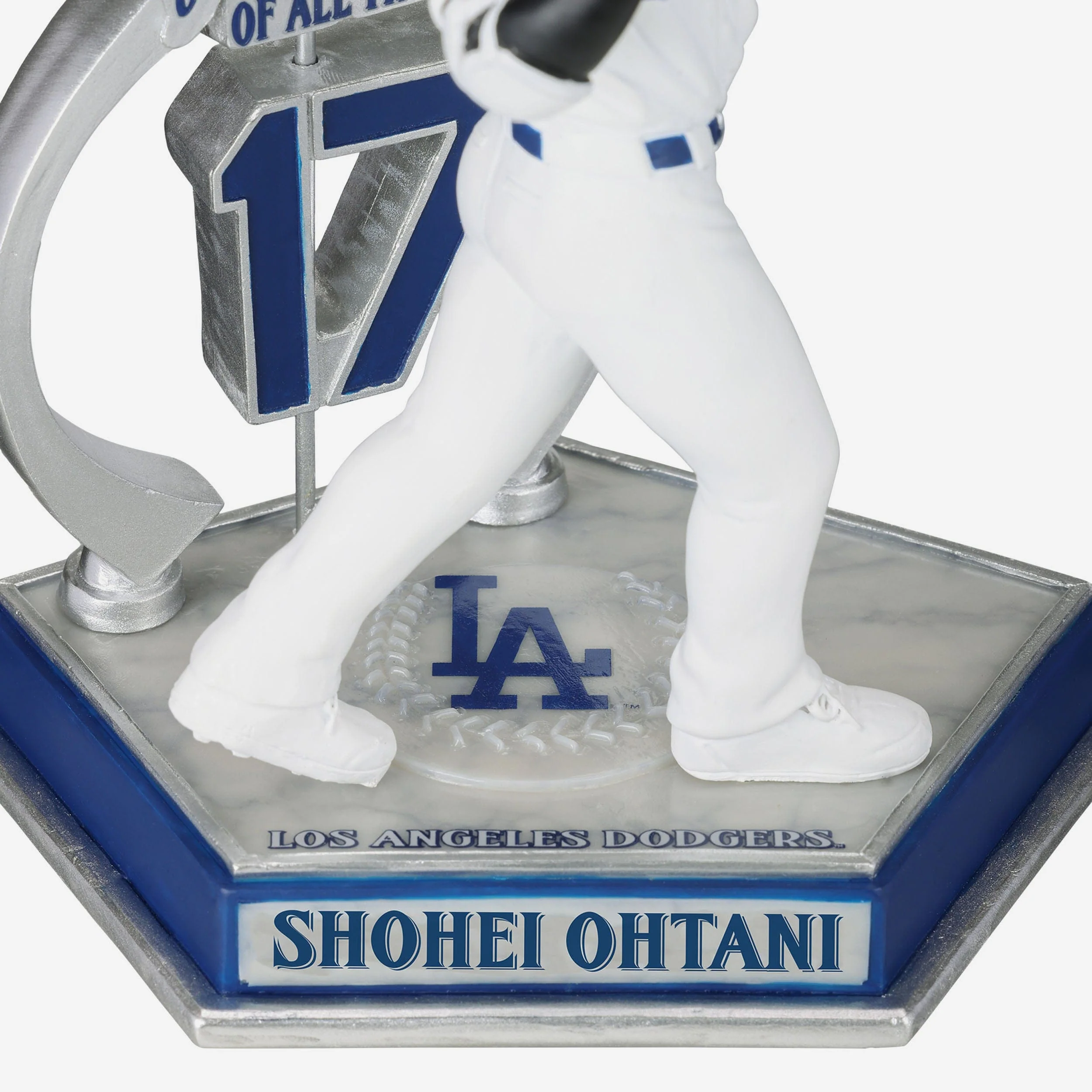 Shohei Ohtani Los Angeles Dodgers Legendary Number 17 Bobblehead - Image 3