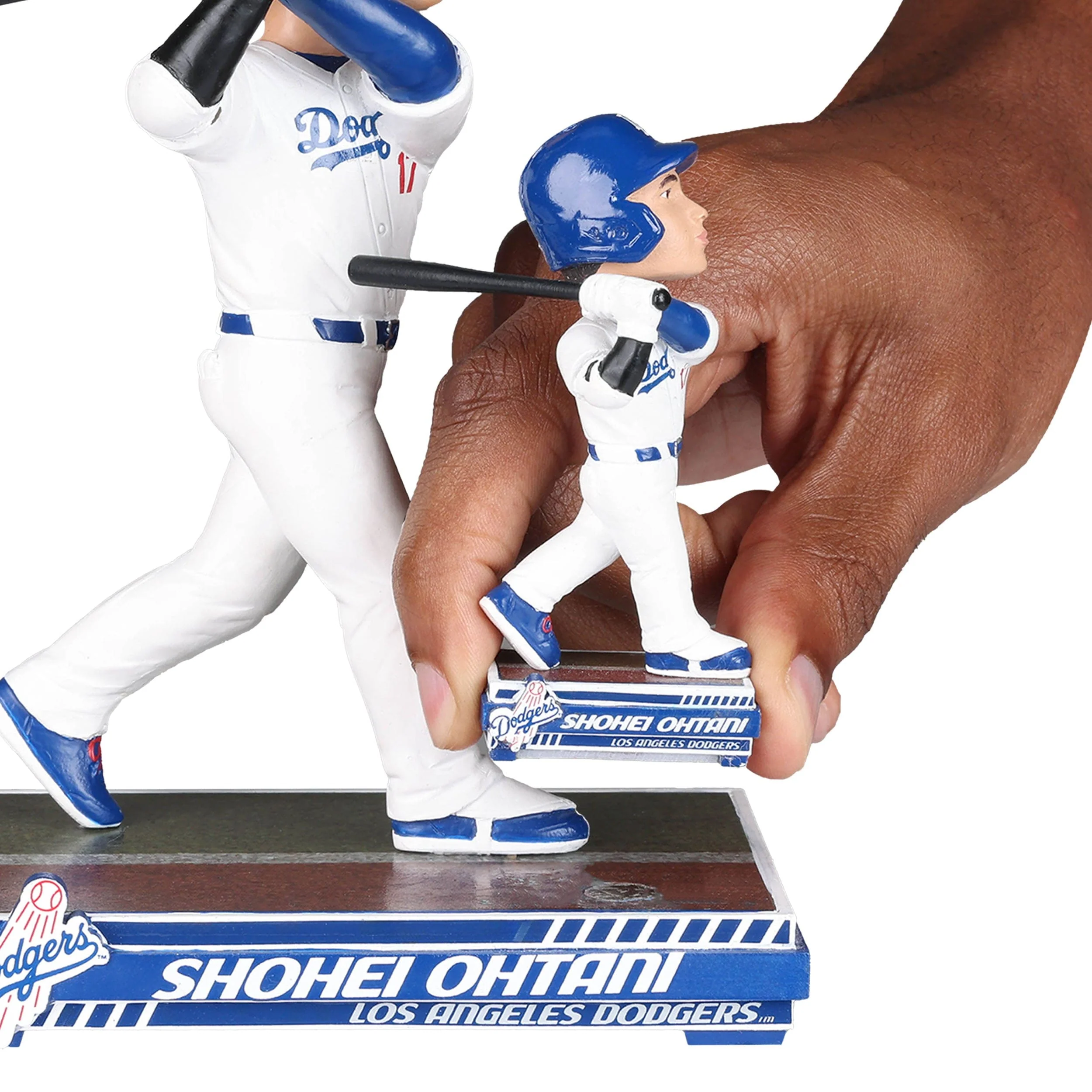 Shohei Ohtani Los Angeles Dodgers Magnetized Bobble Dubblz Bobblehead - Image 3