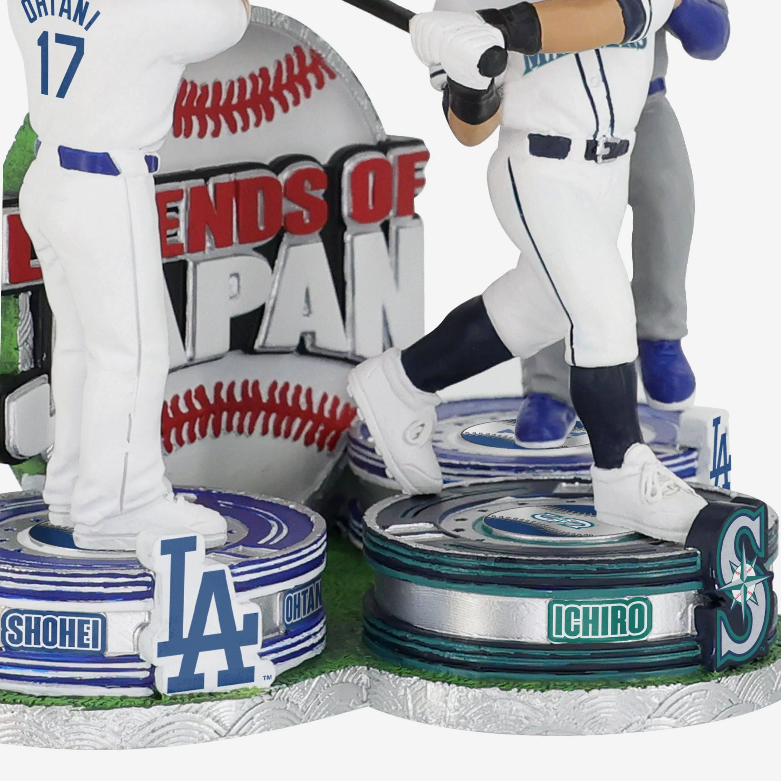 Shohei Ohtani & Yoshinobu Yamamoto & Ichiro Suzuki Los Angeles Dodgers & Seattle Mariners Triple Bobblehead - Image 5