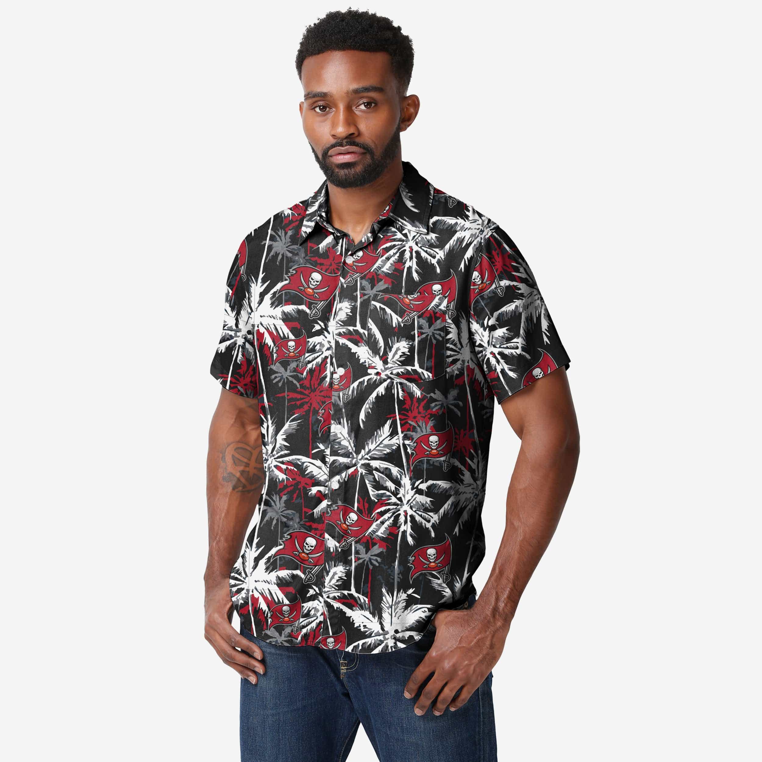 Tampa Bay Buccaneers Black Floral Button Up Shirt