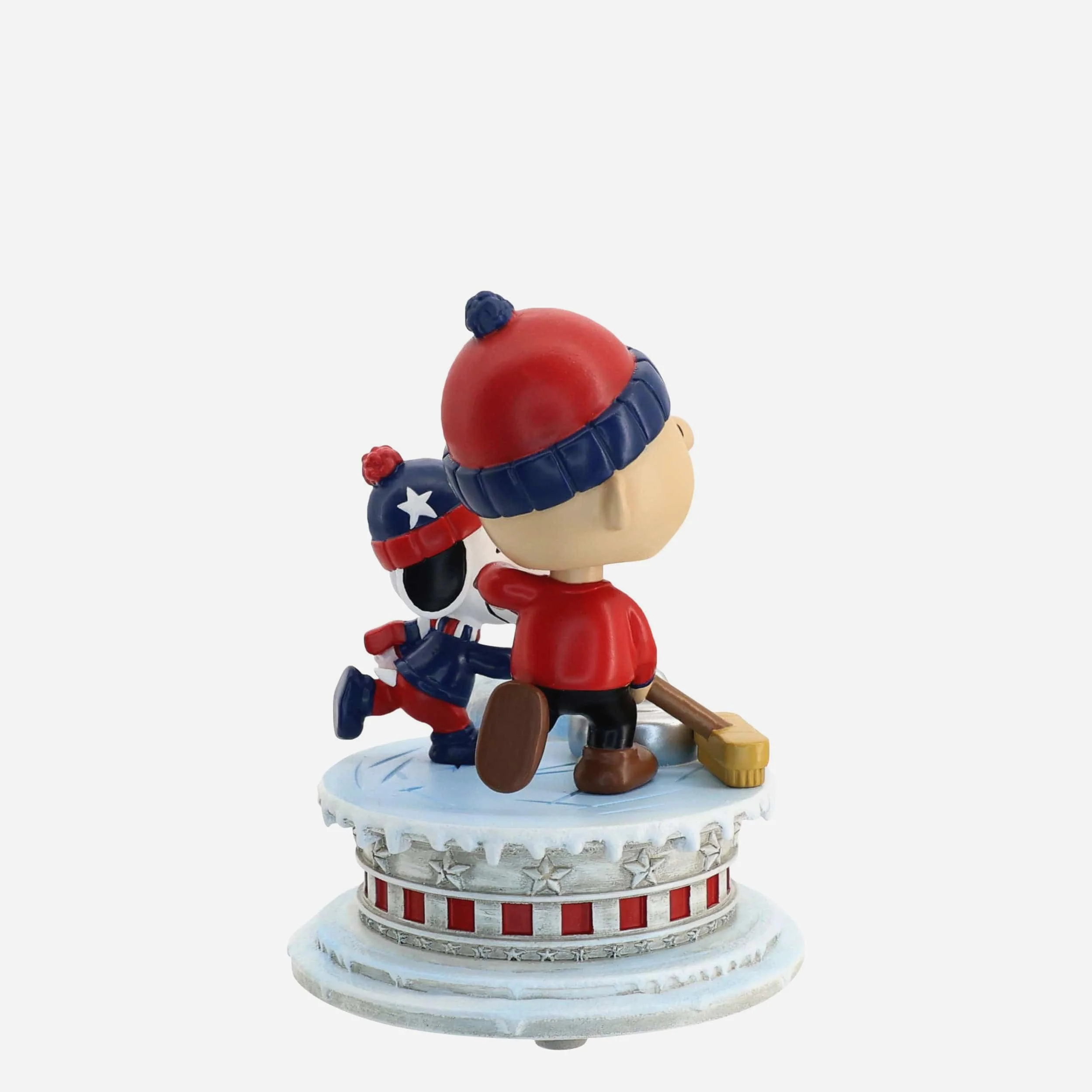 Team USA Charlie Brown & Snoopy Peanuts Curling Mini Bobblehead Scene - Image 6