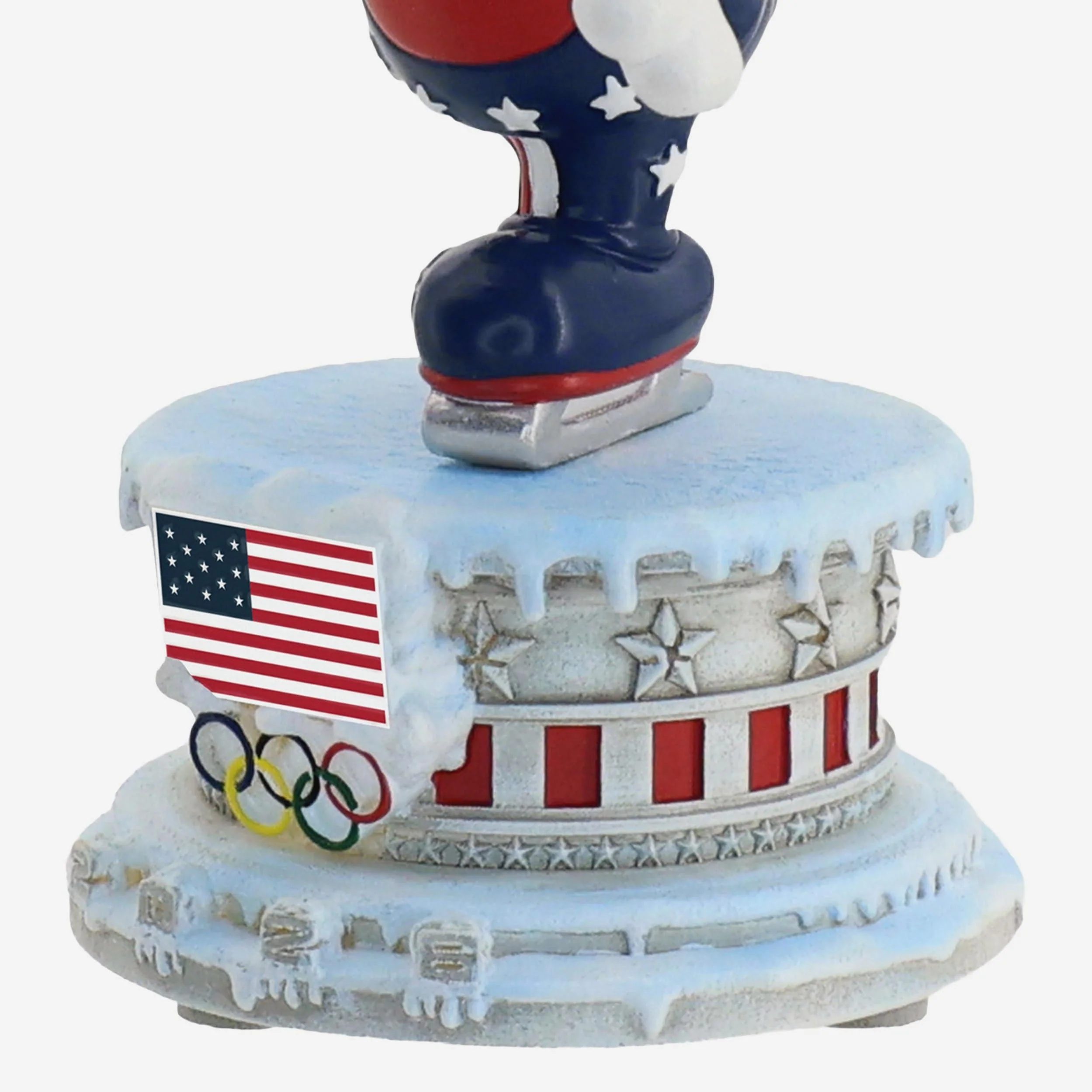 Team USA Snoopy Peanuts Figure Skating Mini Bobblehead - Image 3