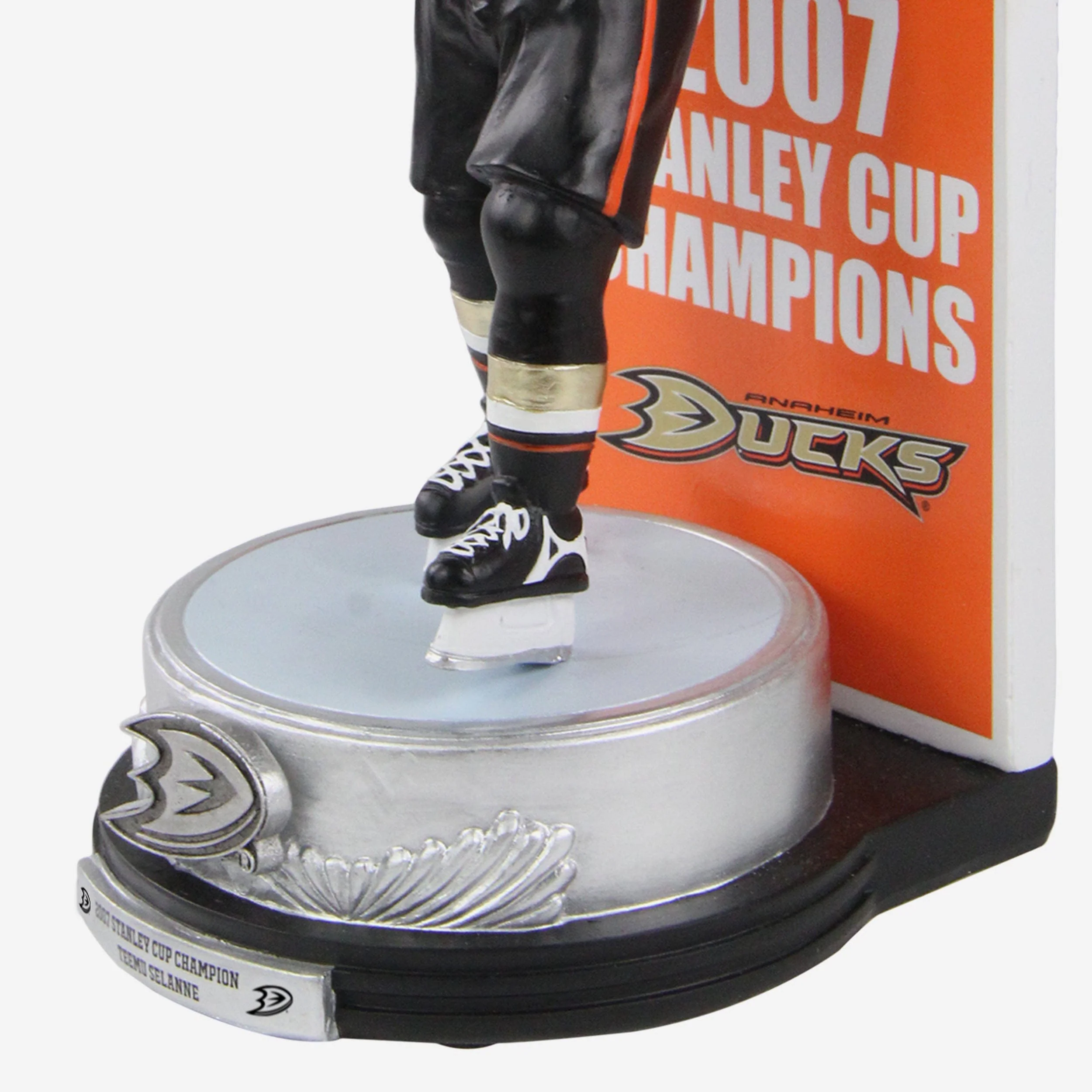 Teemu Selanne Anaheim Ducks Stanley Cup Celebration Series Bobblehead - Image 3