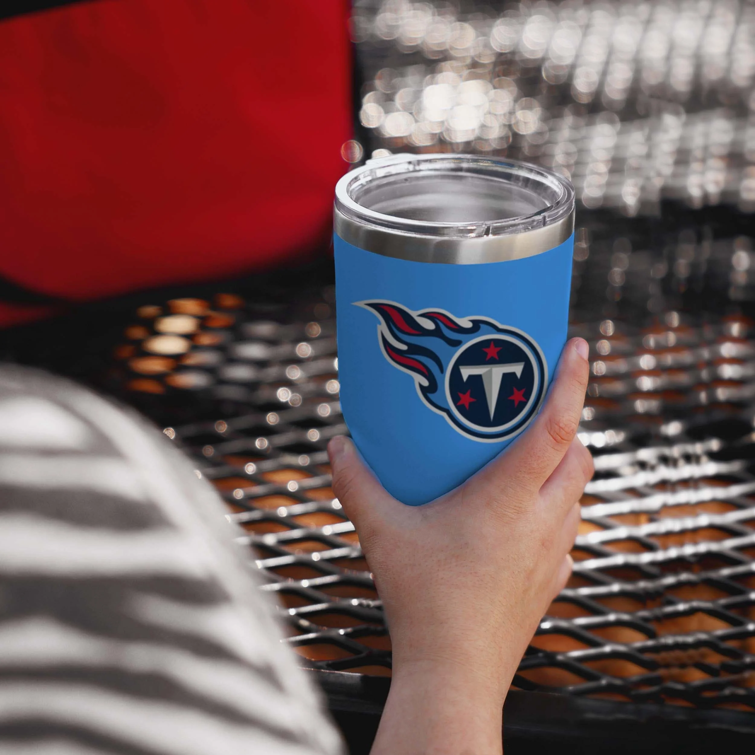Tennessee Titans Light Blue Team Logo 30 oz Tumbler - Image 2