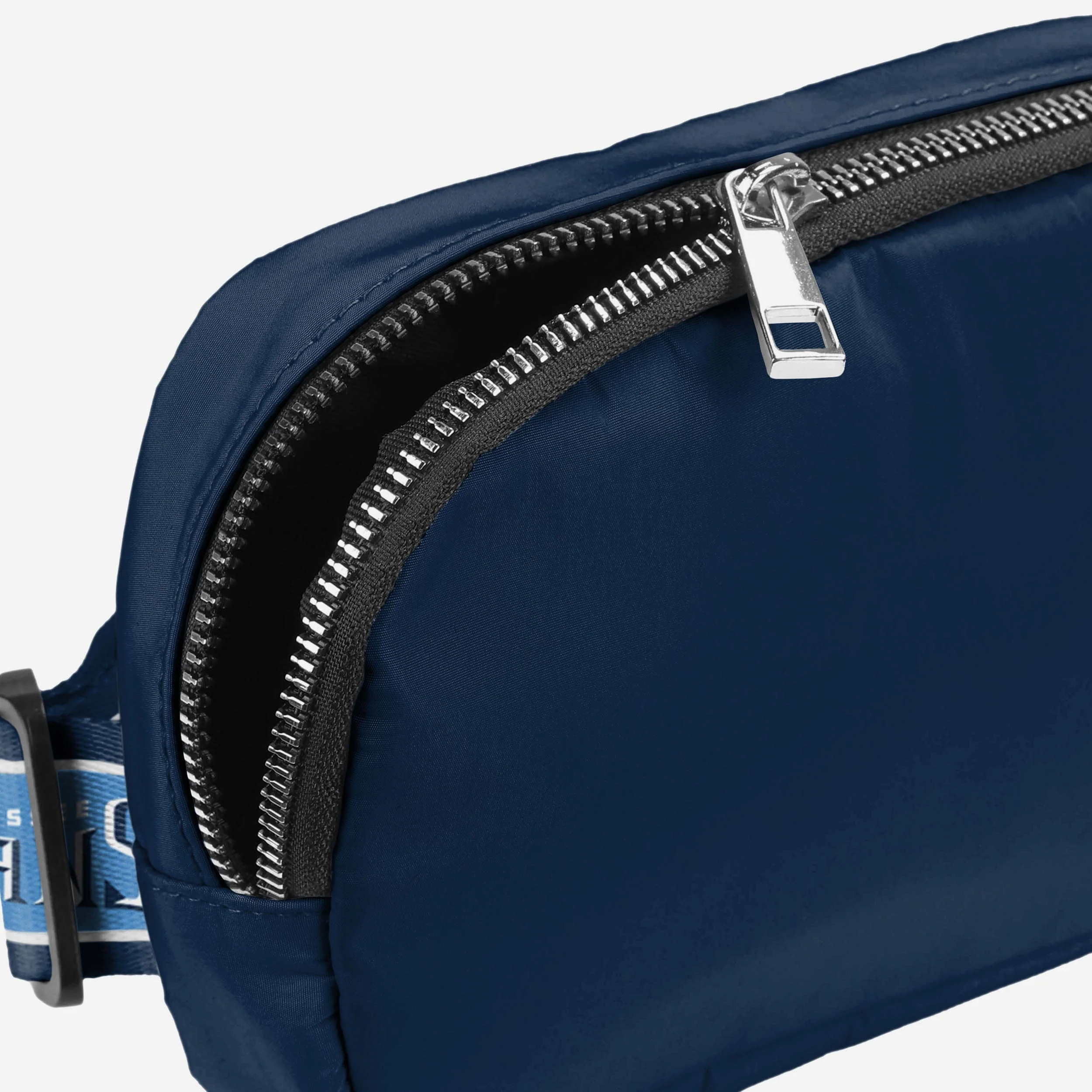 Tennessee Titans Team Wordmark Crossbody Belt Bag - Image 4