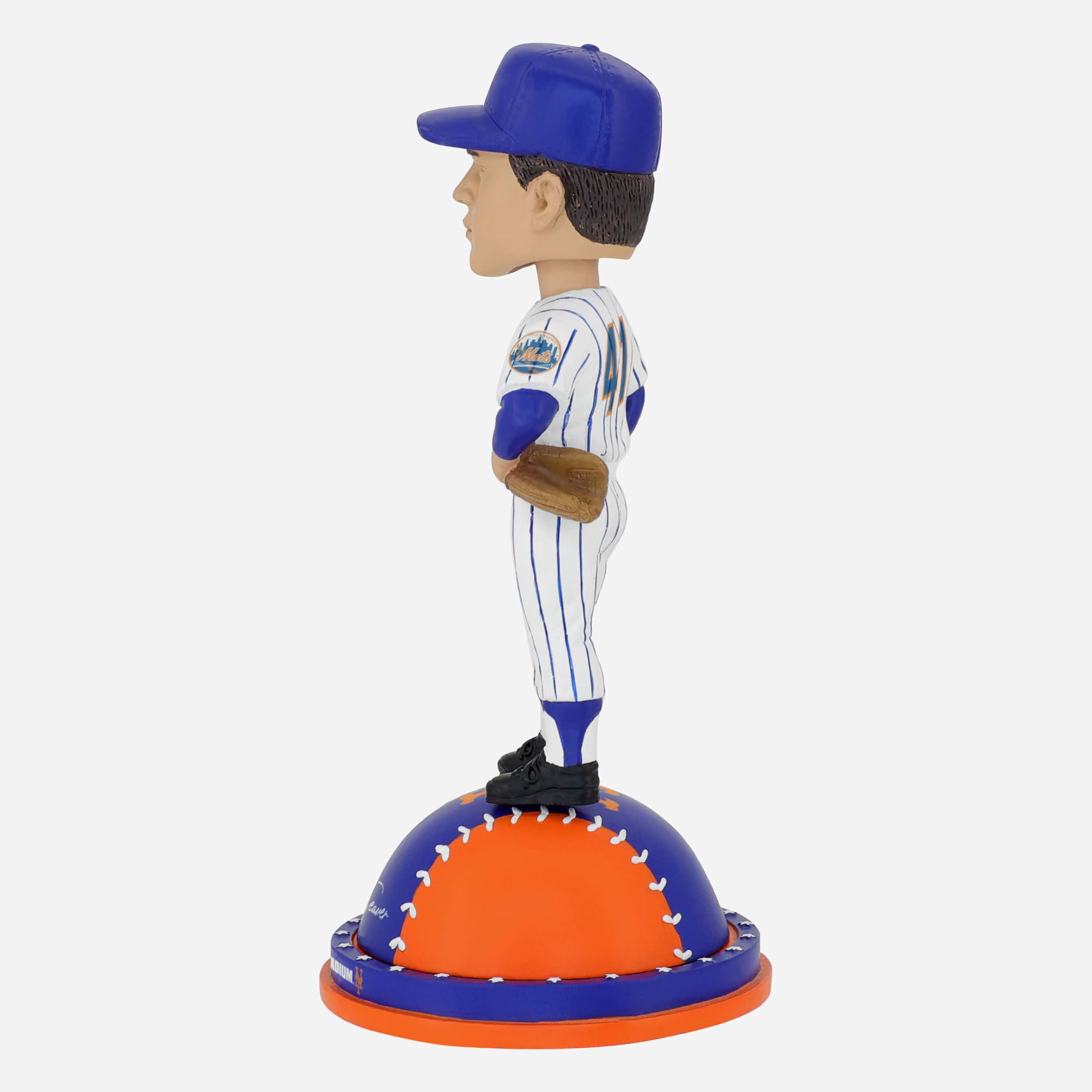 Tom Seaver New York Mets Magnetic Stadium Base Bobblehead - Image 5